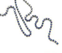 18pp Swarovski Vintage Chain in Sapphire (2.5mm) 0.5/1/2/5 Meters Brass Settings vintage findings, strass chains, craft supplies, rare
