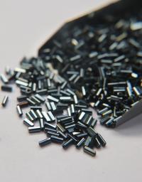 True Cuts Size 2 (2x4mm) Bugle Beads 5/10/20/50/250/500 Grams Metallic Blue Preciosa Ornella loose tube beads, embroidery materials, craft