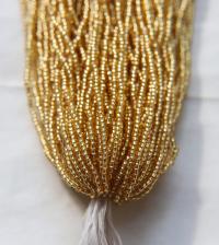 11/0 Hanks Charlotte Cut Beads 17020 Gold Silver Lined  1/5/25/50/100 Hanks 2.0mm glass beads, jewelry supply, findings, craft supply