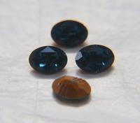 Vintage Swarovski 14x10 mm Crystal Montana (207) Oval Shape Premier Crystal Rhinestones gemstones