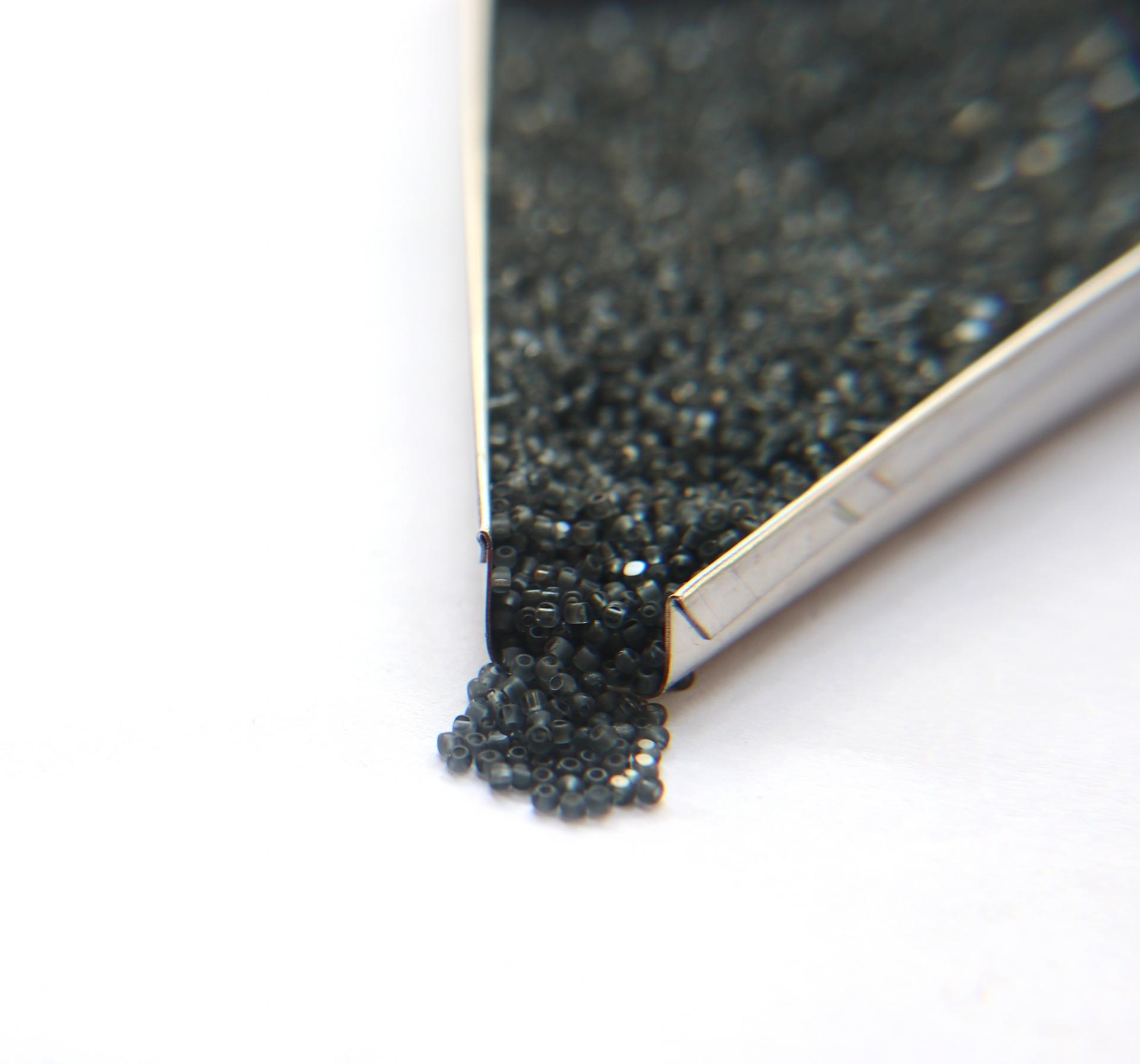 11/0 Charlotte true Cut Beads MATT Black Diamond Loose Beads 10/20/50/250/500 Grams premium seed beads, vintage findings, embroidery