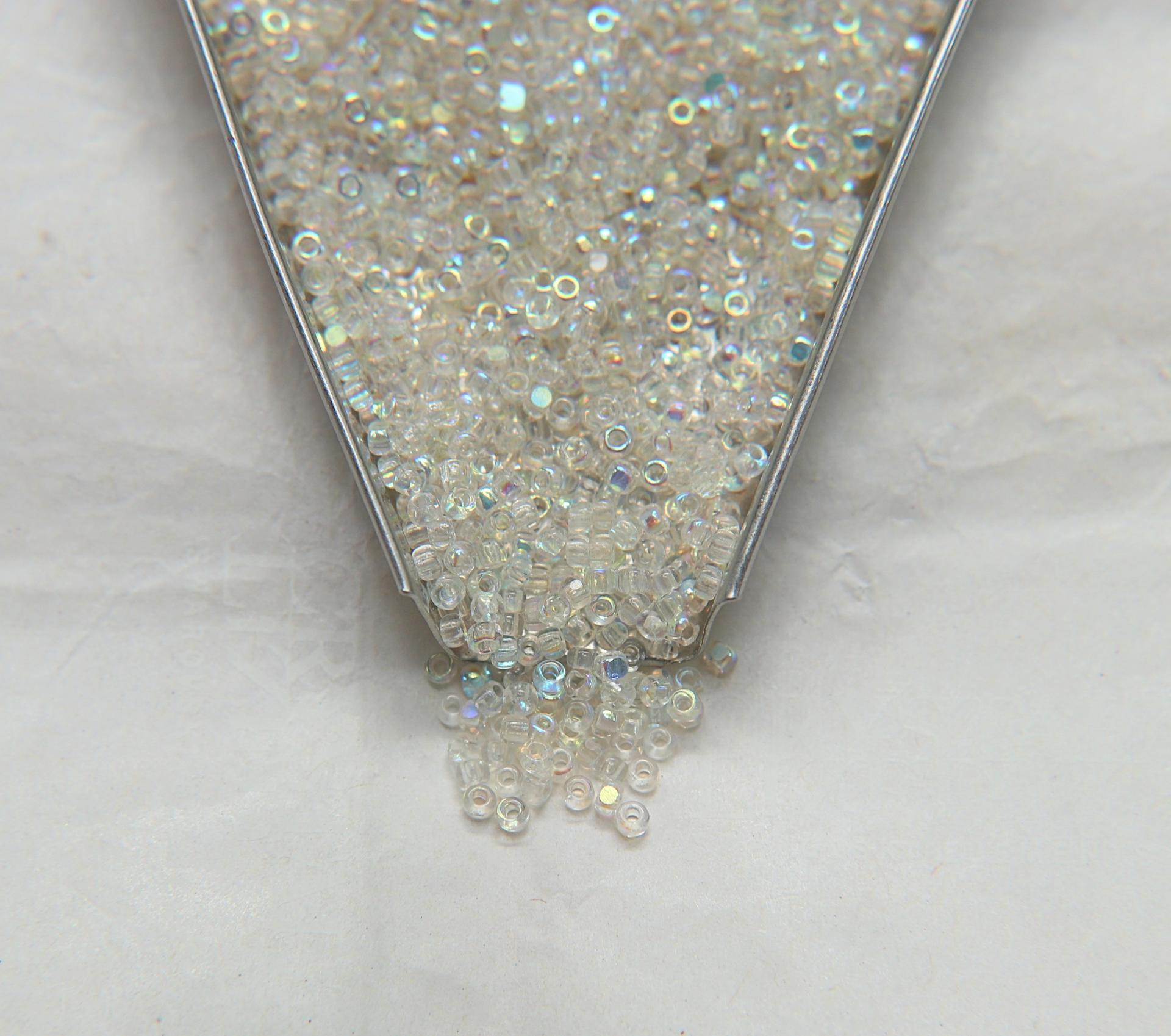 13/0 Charlotte Cut Beads Patina Transparent Crystal Aurore Boreale 5/10/20/50/250/500 Grams PREMIUM MATERIALS