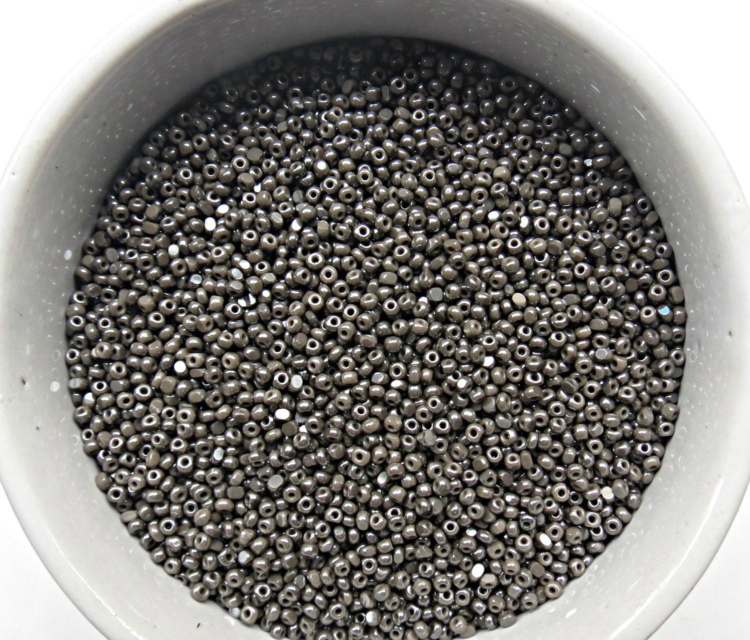 11/0 Charlotte true Cut Beads Ionized Grey Opaque 10/20/50/250/500 Grams