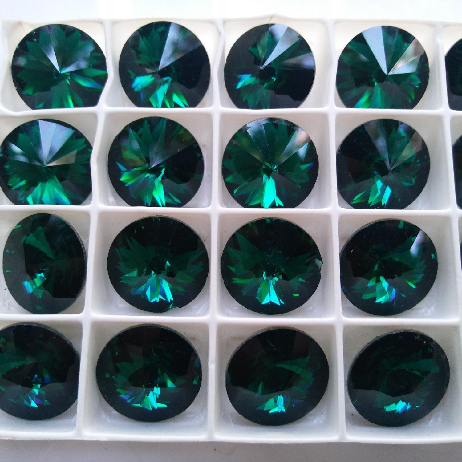 18mm Swarovski 1122 Rivoli EMERALD Foiled (205) jewelry making stones