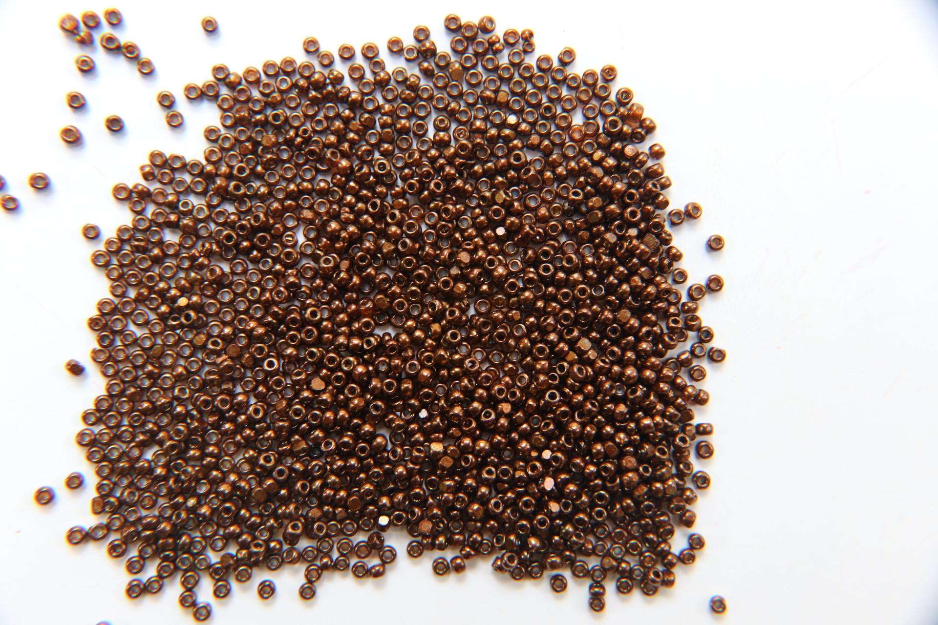 11/0 Charlotte Cut Beads Metallic Dark Copper 10/20/50/250/500 Grams 1300 Pieces 2.0mm