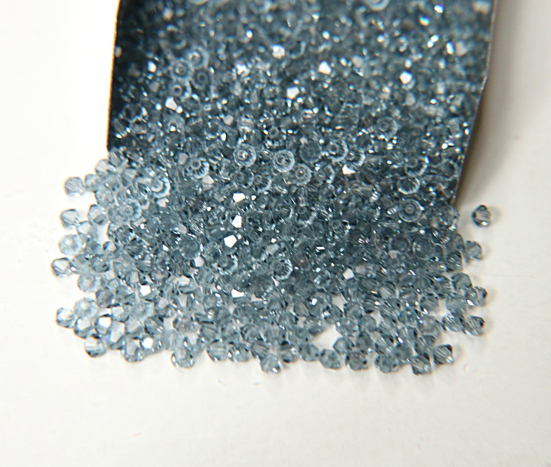 4mm Indian Sapphire Swarovski Bicone loose beads 36/72/144/432/720 Pieces (515) jewelry making beads, couture materials, vintage supplies