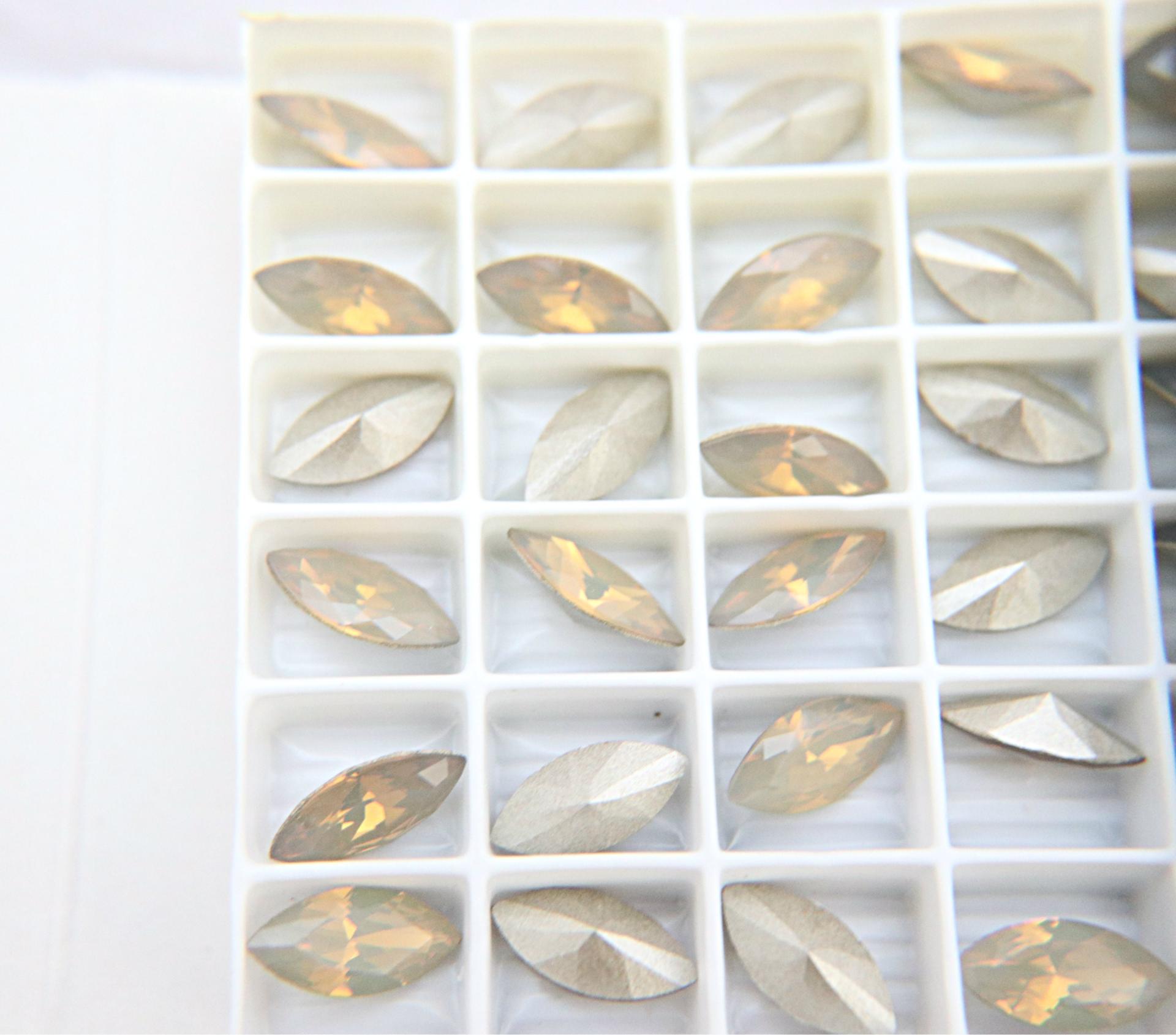 15x7 mm Swarovski fancy Navette in Sand Opal 2/6/24/72 Pieces Jewery making stones