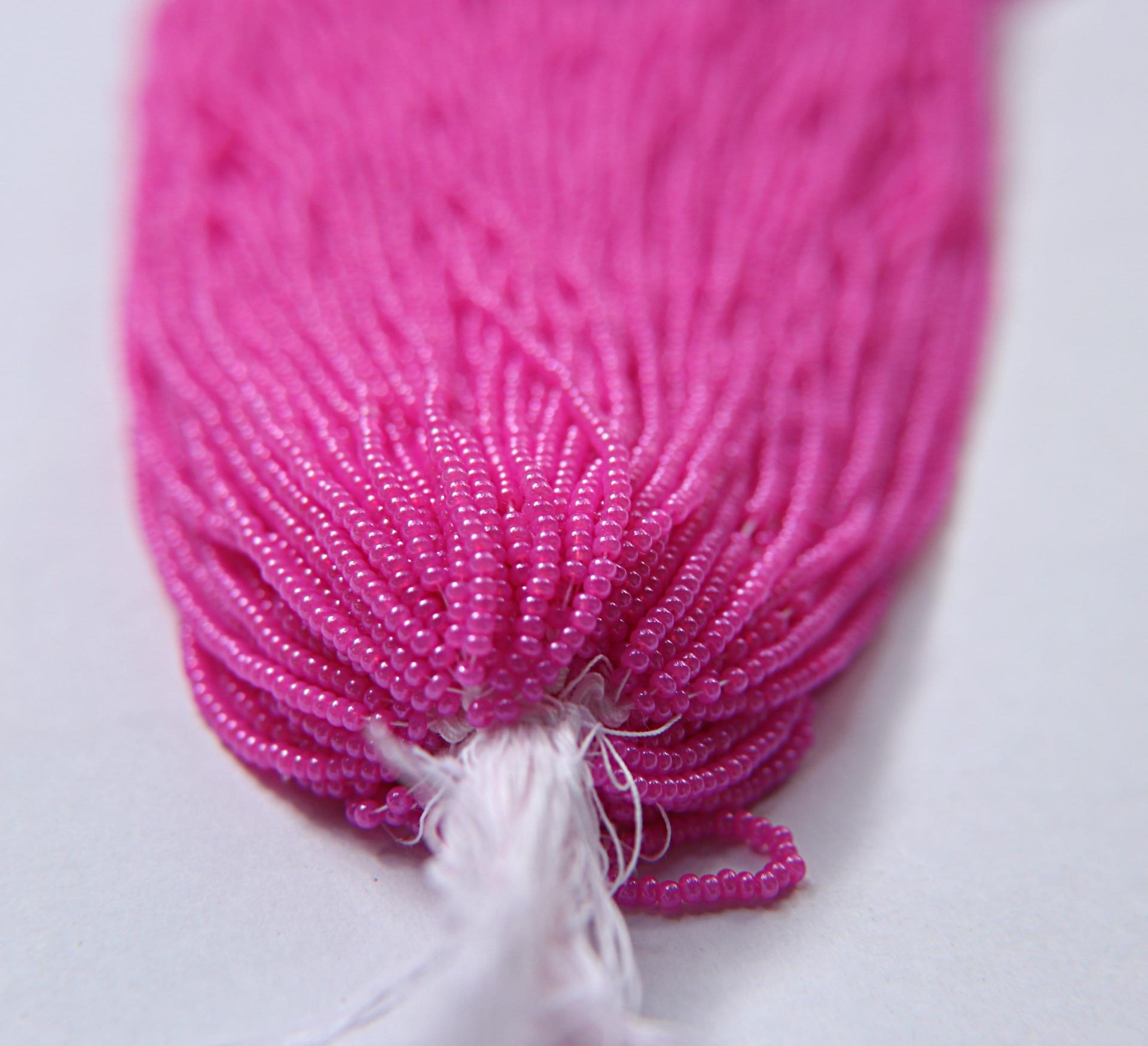 11/0 Czech Seed Bead Lustered Pink 1/5/25/50/100 Full hanks Preciosa Ornella loose beads, mix beads, embroidery materials, craft supplies