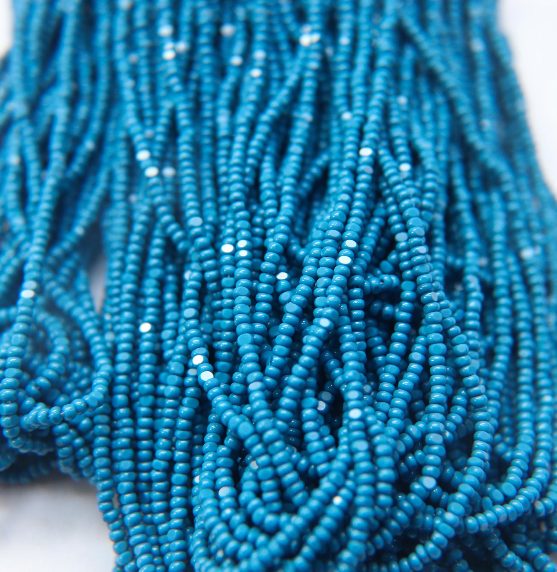 11/0 Hanks Charlotte Cut Beads 23040 Slate Blue Opaque 1/5/25/50/100 Hanks 2.0mm indian beads, glass beads, jewelry supply, findings, craft