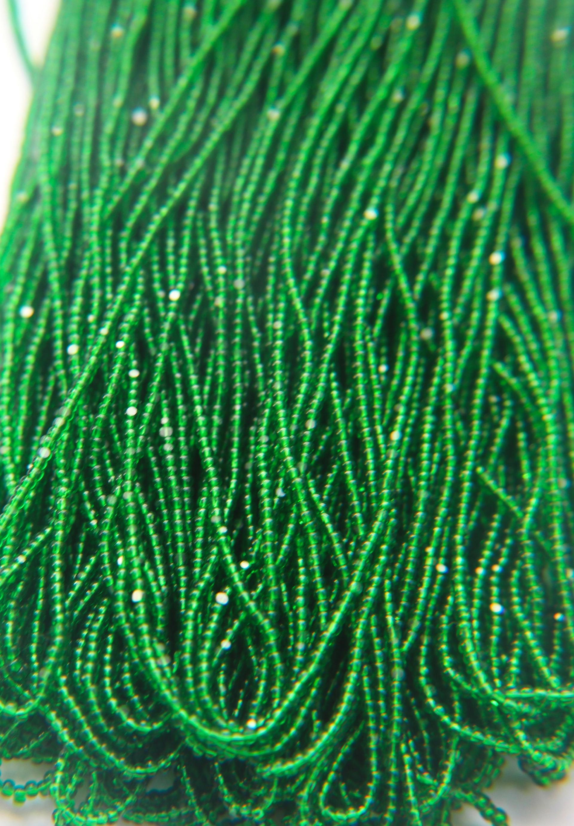 13/0 Hanks Charlotte Cut Beads 50100 Light Green (Transparent) 1/5/25/50/100 Hanks 1.6mm glass beads, jewelry supply, findings, craft supply