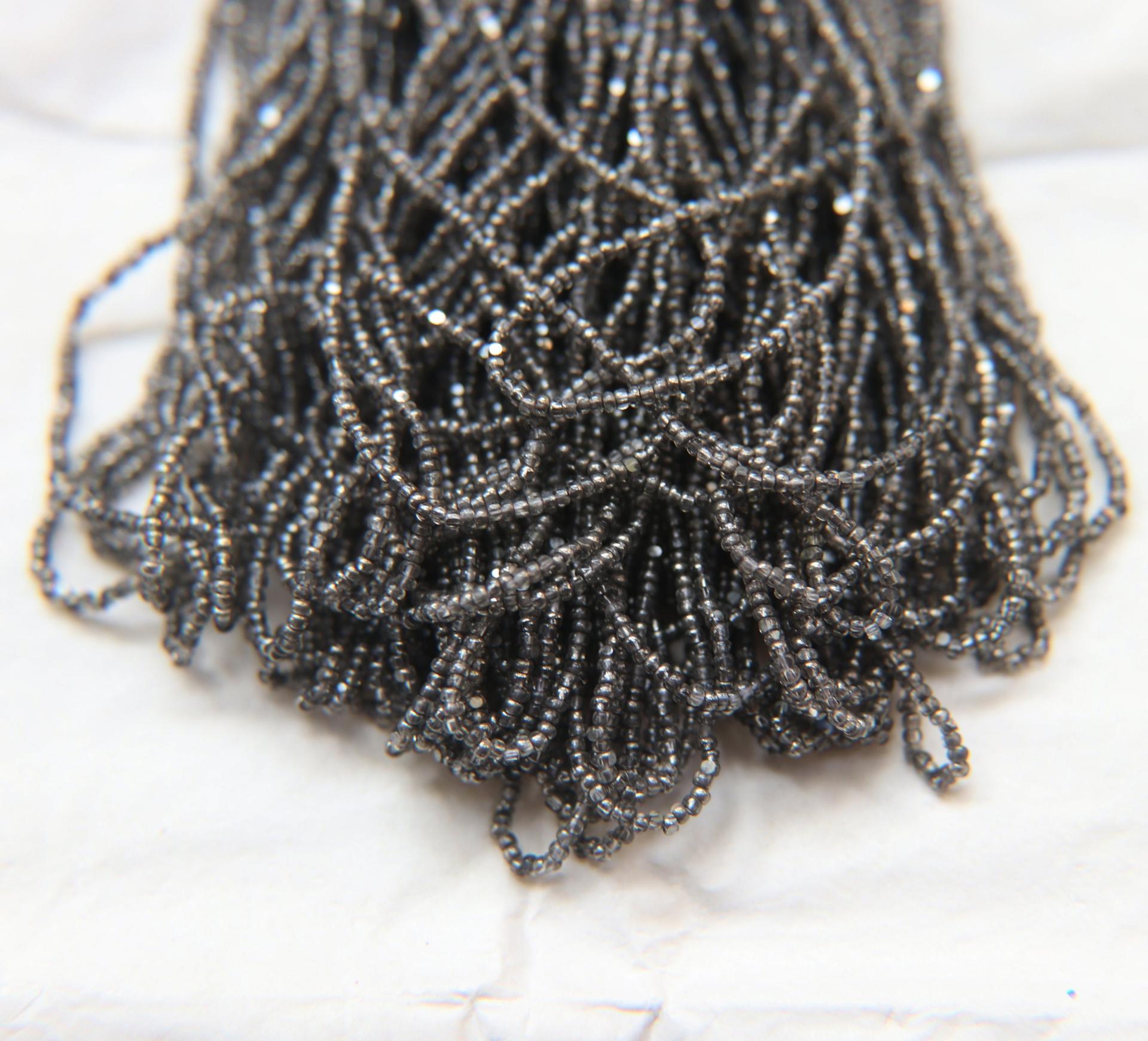 13/0 Hanks Charlotte Cut Beads Patina Transparent Crystal Gun Metal 1/5/25/50/100 Hanks 1.6mm glass beads, jewelry supply, vintage beads