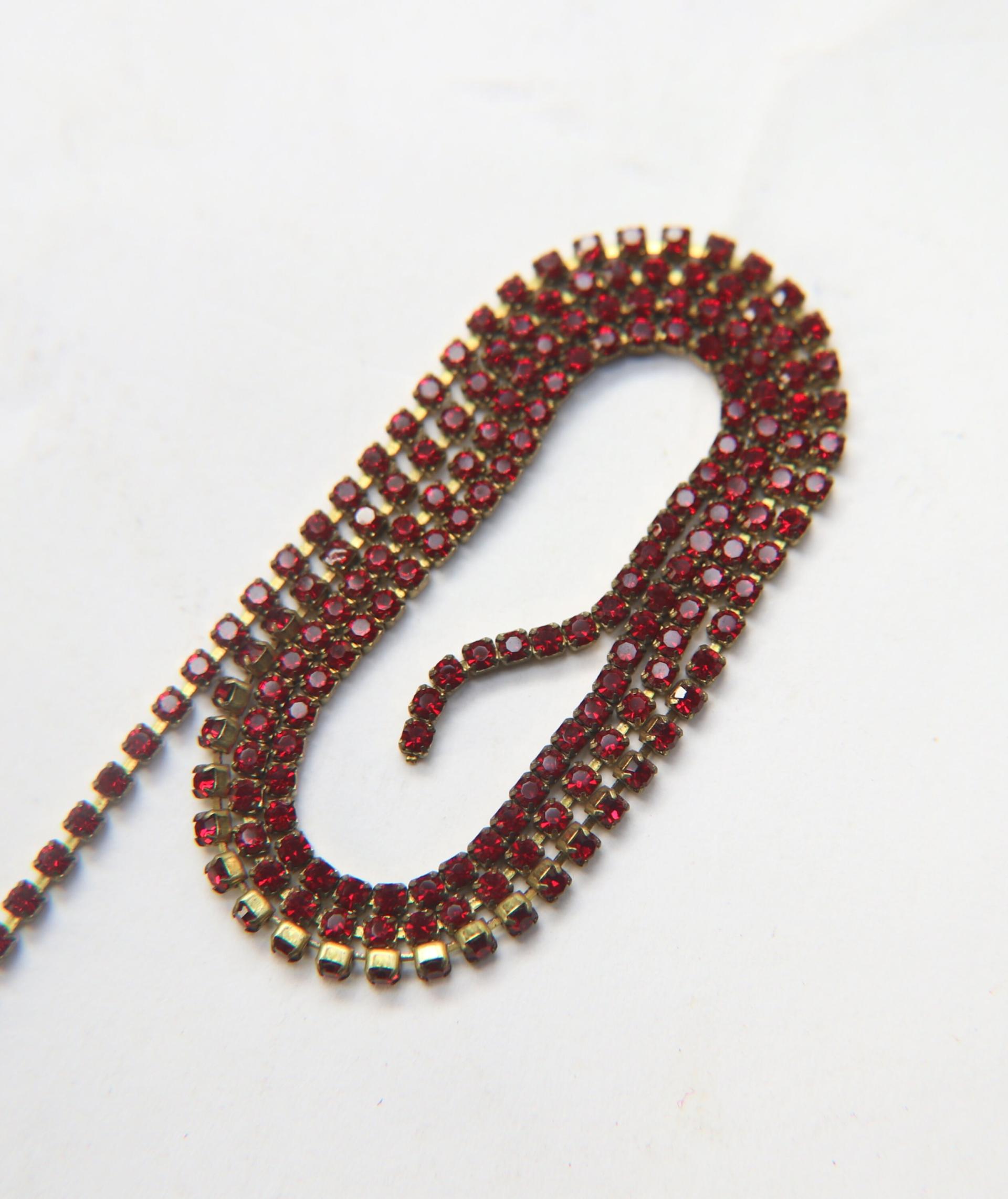14PP Rhinestone Chain Swarovski vintage 2mm (0.5/1/2/5 Meters) vintage findings, strass chains, PREMIUM supplies, wedding decorations, laces