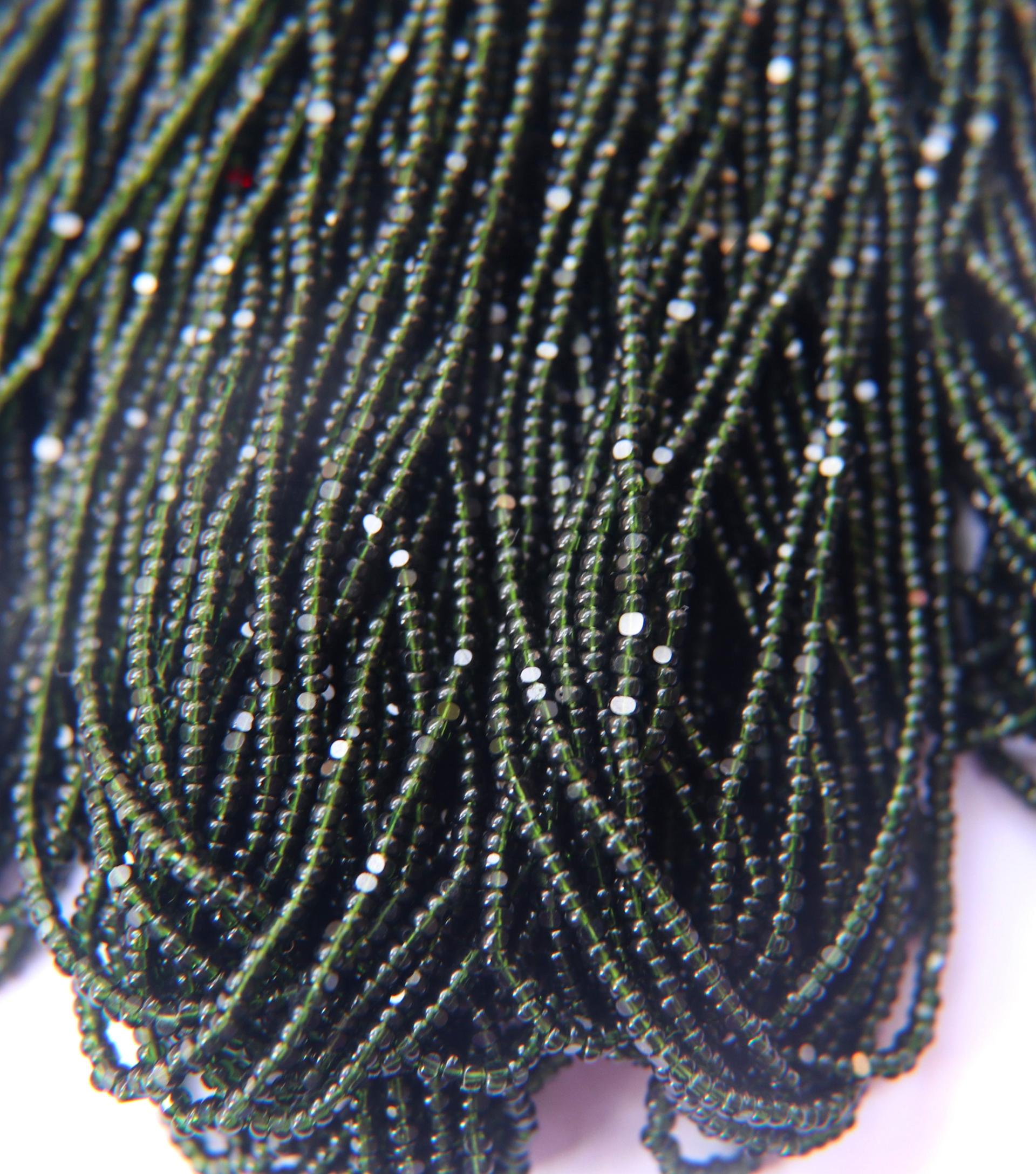 11/0 Hanks Charlotte Cut Beads 50290 Transparent dark Olivine 1/5/25/50/100 Hanks 2.0mm glass beads, jewelry supply, findings, craft supply