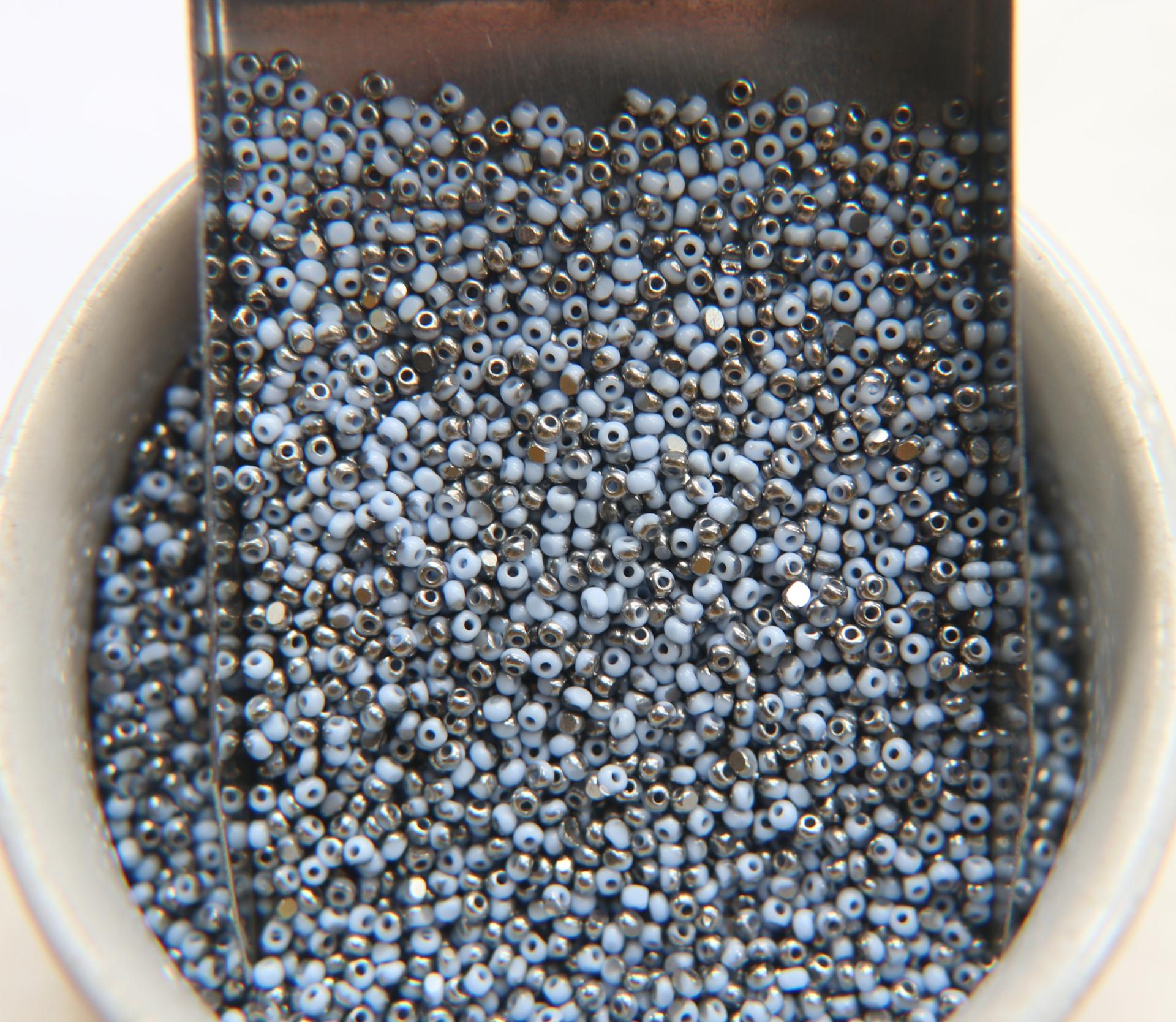 11/0 Charlotte true Cut Beads Patina Light Pale Blue Opaque Gunmetal 10/20/50/250/500 Grams PREMIUM SEED Beads
