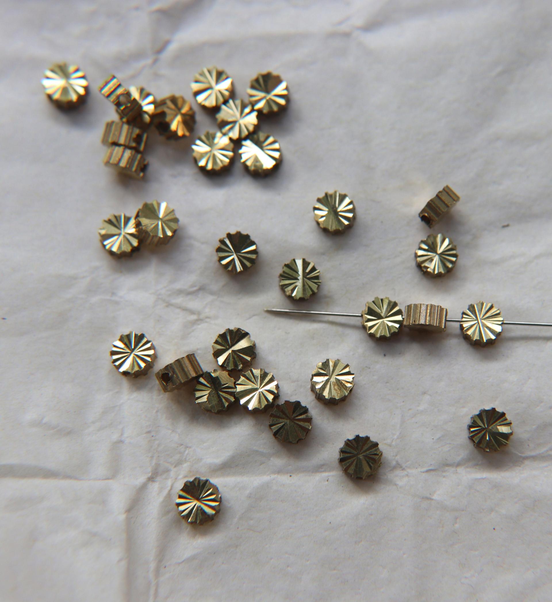 Solid Flower Metal Beads, Brass beads, in brass 10.5mm/5mm , 1.4mm Loop, Spacer Beads, Connector Beads, Two Hole Beads, Bracelets Beads
