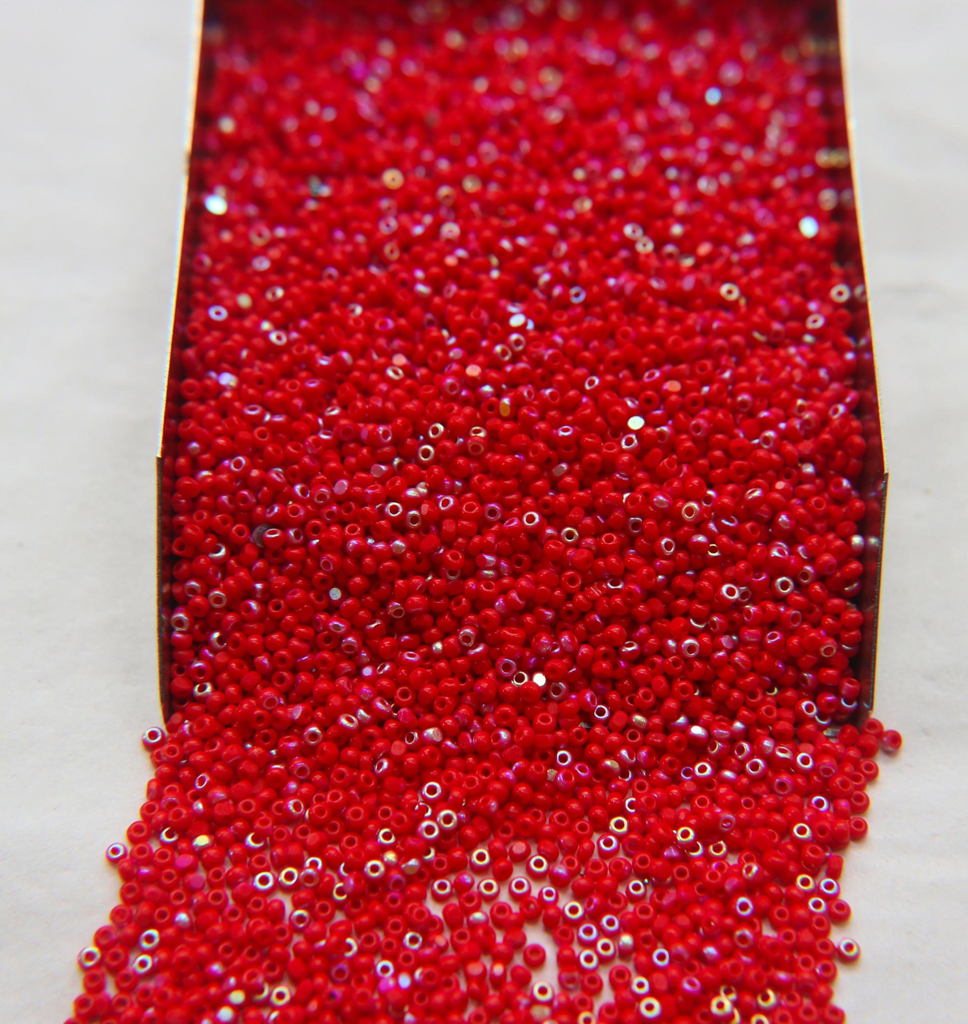 13/0 Charlotte Cut Beads Patina Light Red Opaque Aurore Boreale 5/10/20/50/250/500 Grams PREMIUM MATERIALS