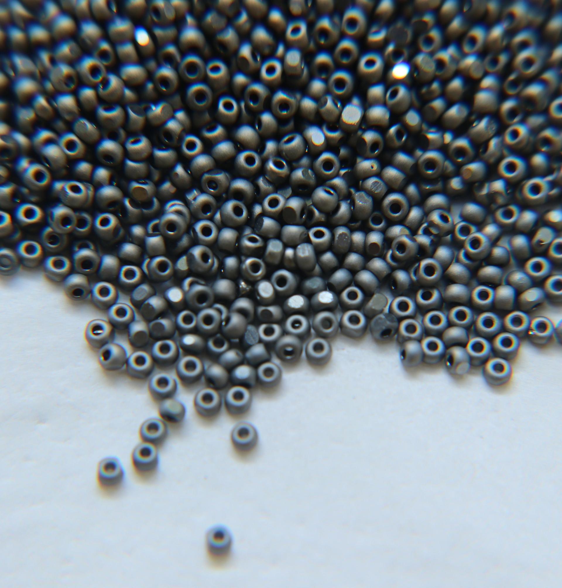 11/0 Charlotte Cut Beads Matt Gunmetal 10/20/50/250/500 Grams PREMIUM SEED BEADS