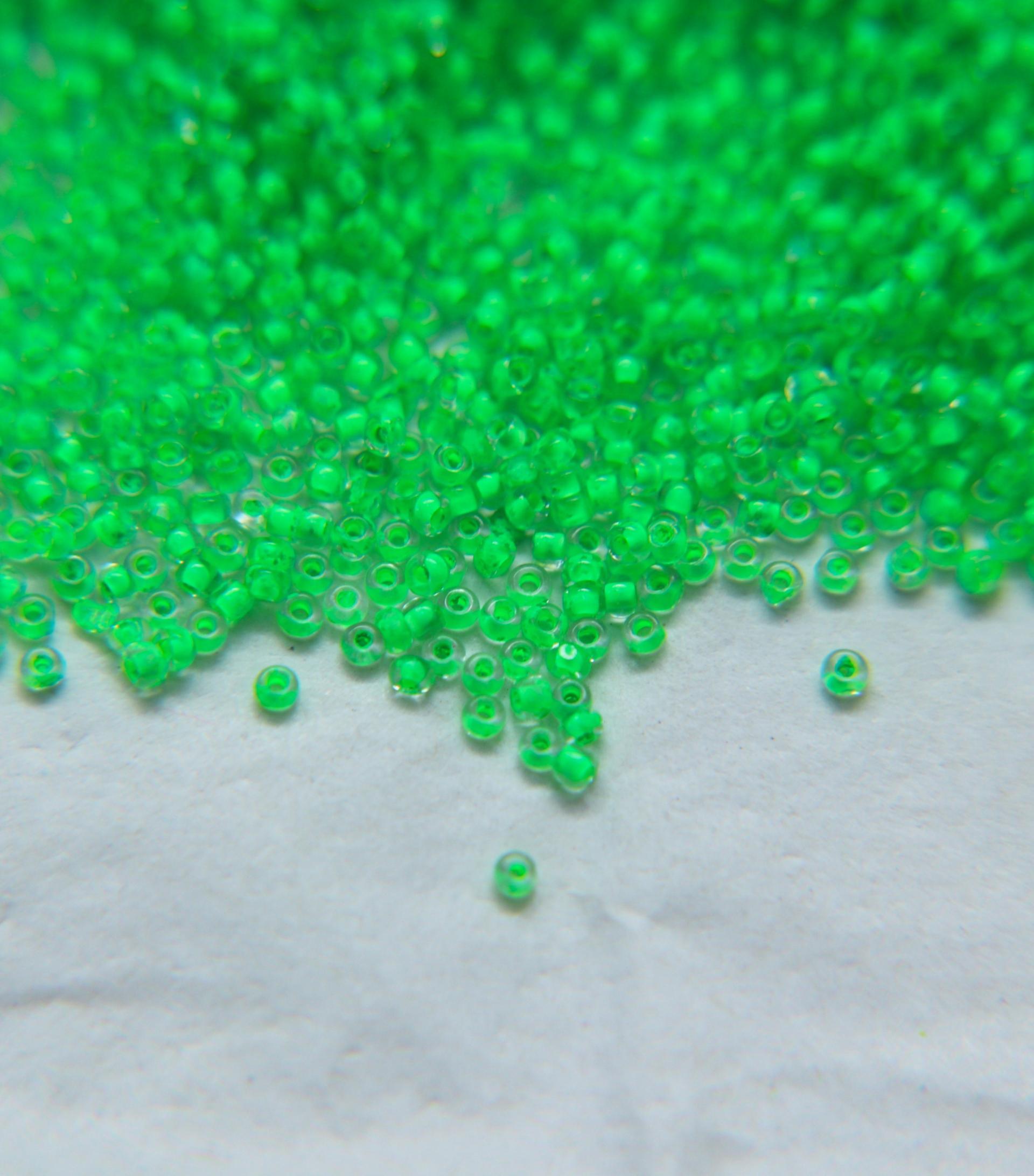 11/0 Charlotte Cut Beads in Neon Linings (14 Colors) 10/20/50/250/500 Grams PREMIUM SEED BEADS, bead store