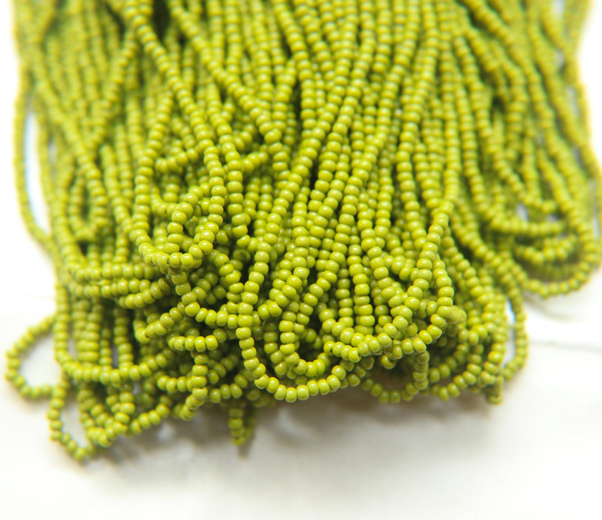 11/0 Czech Seed Bead Opaque Olivine 1/5/25/50/100 Full hanks Preciosa Ornella loose beads, mix beads, embroidery materials, craft supplies