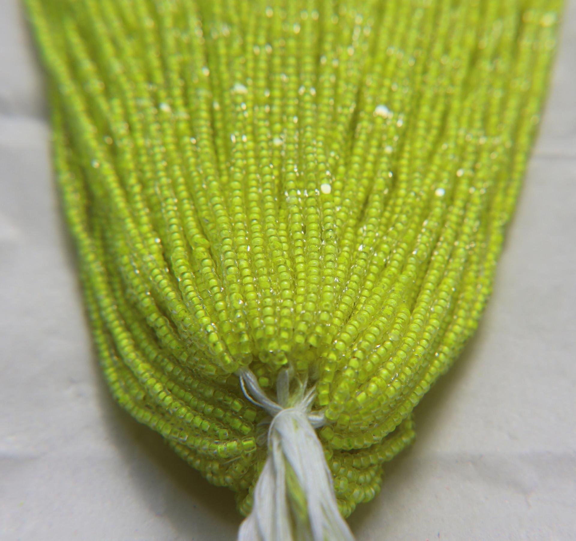 11/0 Hanks Charlotte Cut Beads in Neon Linings (11 Colors) 1/5/25/50/100 Hanks 2mm jewellery rare glass beads, jewelry supply, native supply