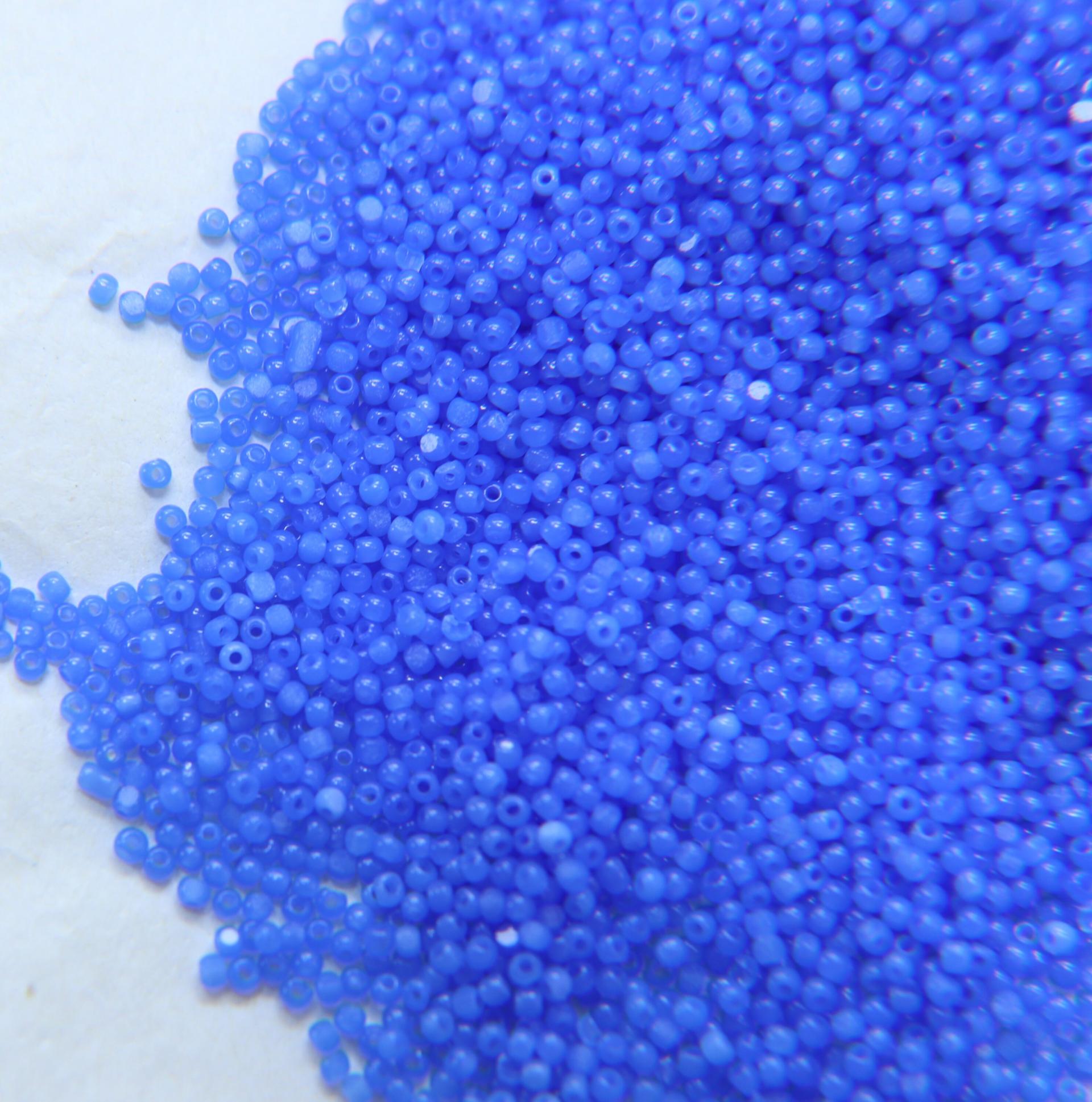 11/0 Charlotte Cut Beads Premium Medium Sapphire Opal PREMIUM SEED BEADS