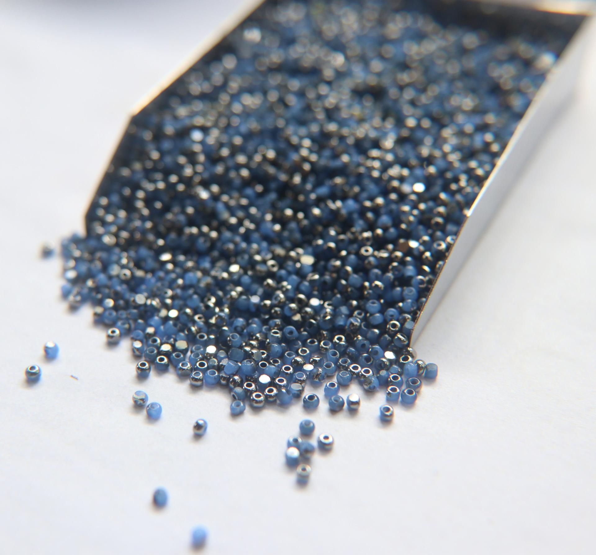 11/0 Charlotte True Cut Beads Patina Premium Medium Sapphire Opal Gunmetal 10/20/50/250/500 Grams PREMIUM SEED Beads