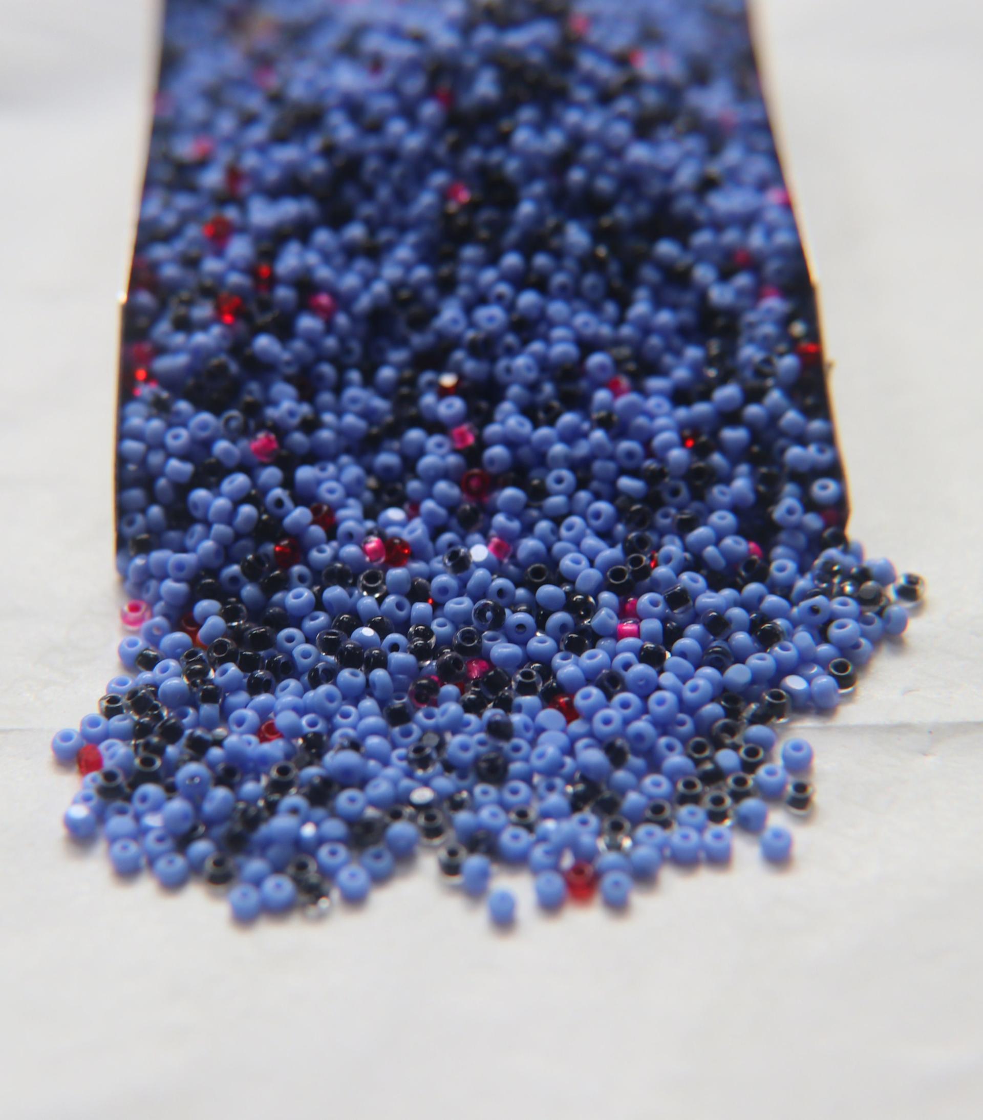 11/0 Charlotte Cut Beads Agapanthus Mixes 10/20/50/250/500 Grams (10 Grams 1300 Pieces) embroidery materials, jewelry making, vintage beads