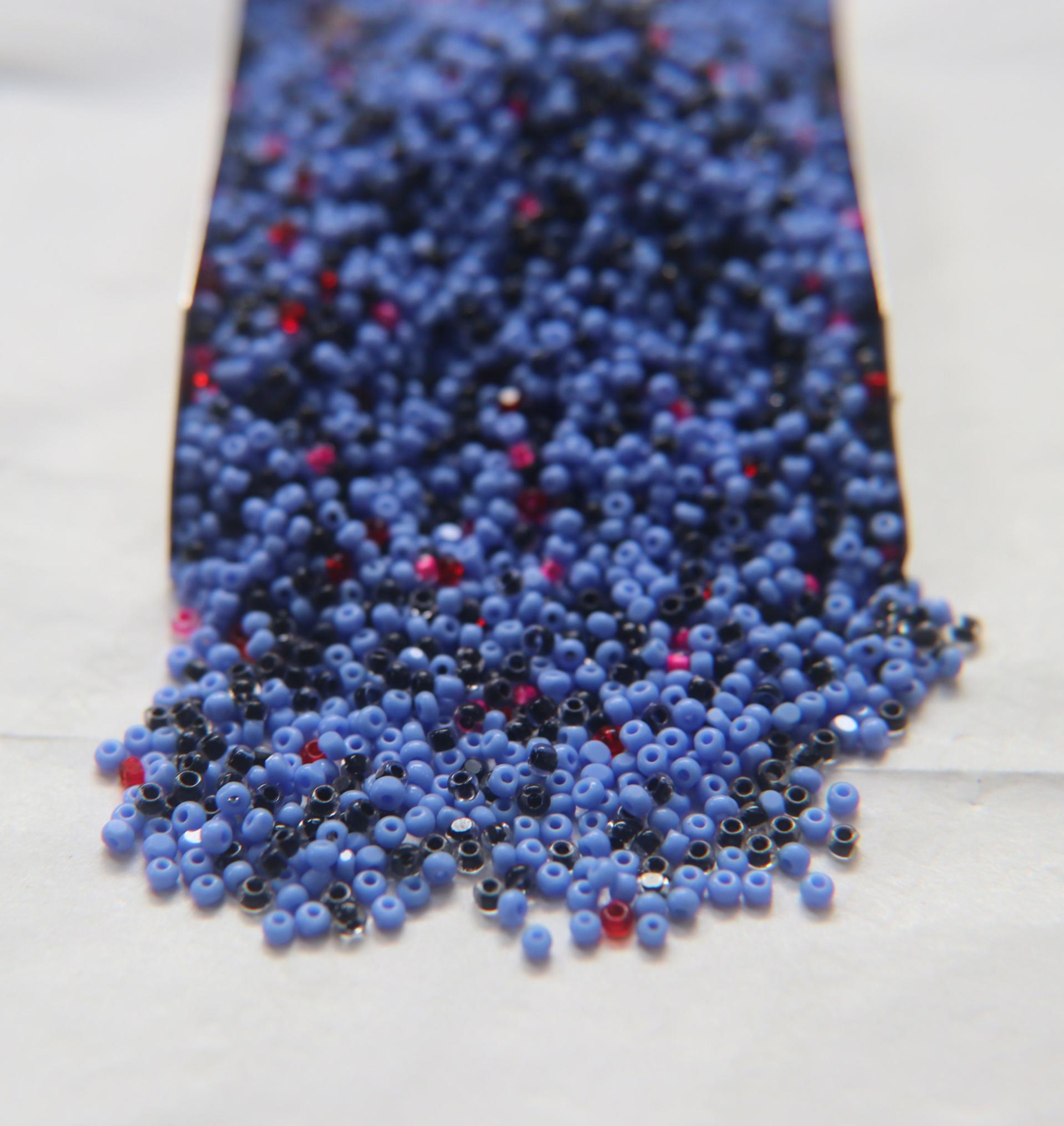 11/0 Charlotte Cut Beads Agapanthus Mixes 10/20/50/250/500 Grams (10 Grams 1300 Pieces) embroidery materials, jewelry making, vintage beads