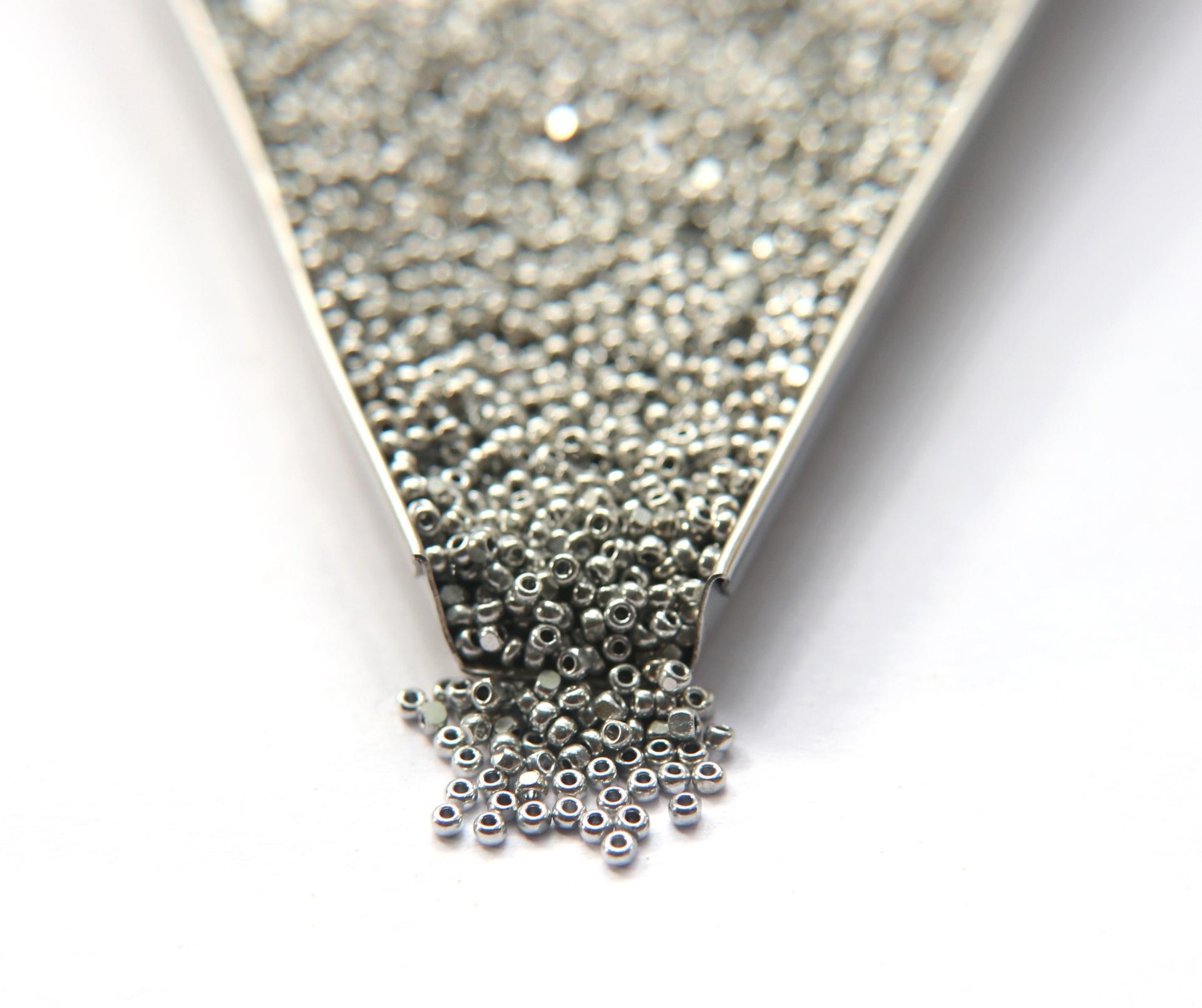 8/0 Charlotte Cut Beads Metallic Aluminium Silver 10/20/50/250/500 Grams glass beads, jewelry supply, vintage findings, craft supply, rare
