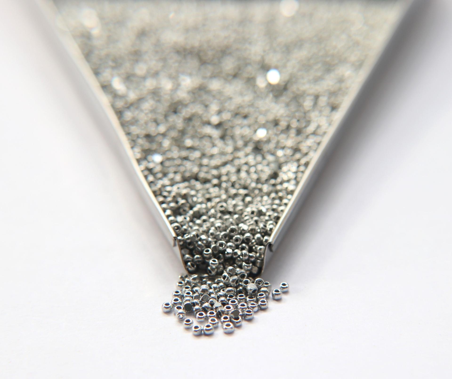 8/0 Charlotte Cut Beads Metallic Aluminium Silver 10/20/50/250/500 Grams glass beads, jewelry supply, vintage findings, craft supply, rare