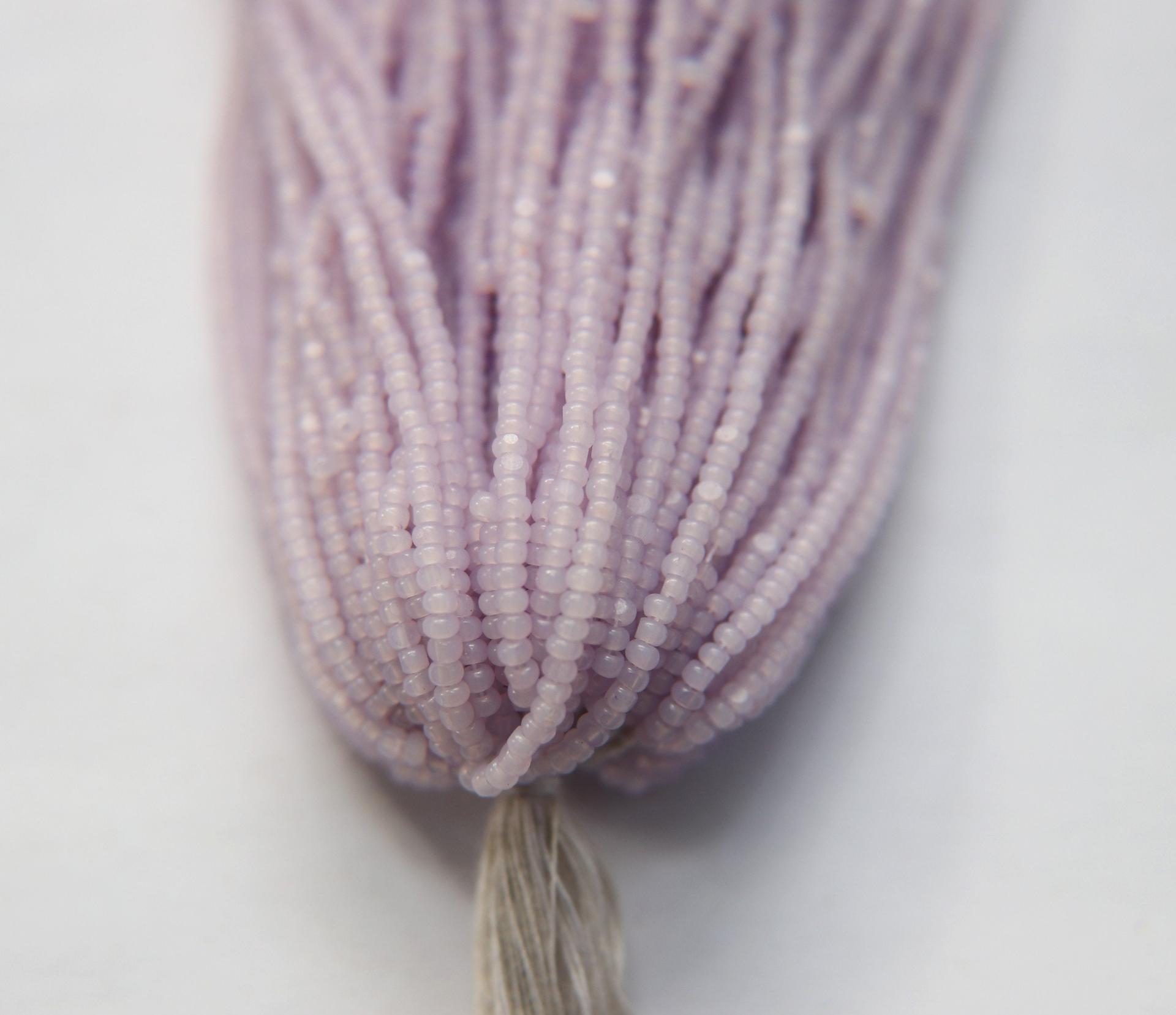11/0 Hanks Charlotte Cut Beads Violet Opal 1/5/25/50/100 Hanks 2.0mm jewellery rare glass beads, jewelry supply, findings, Native supply