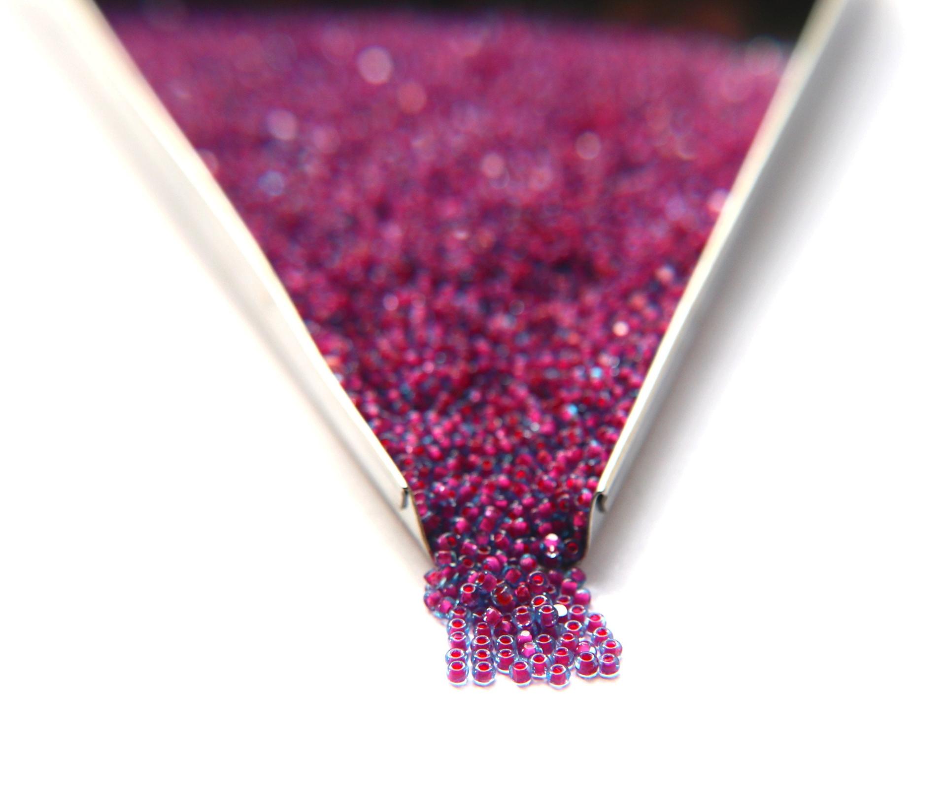 11/0 True cuts Charlotte Beads Aqua Fuchsia Lined 10/20/50/250/500 Grams PREMIUM SEED BEADS, Native Supply