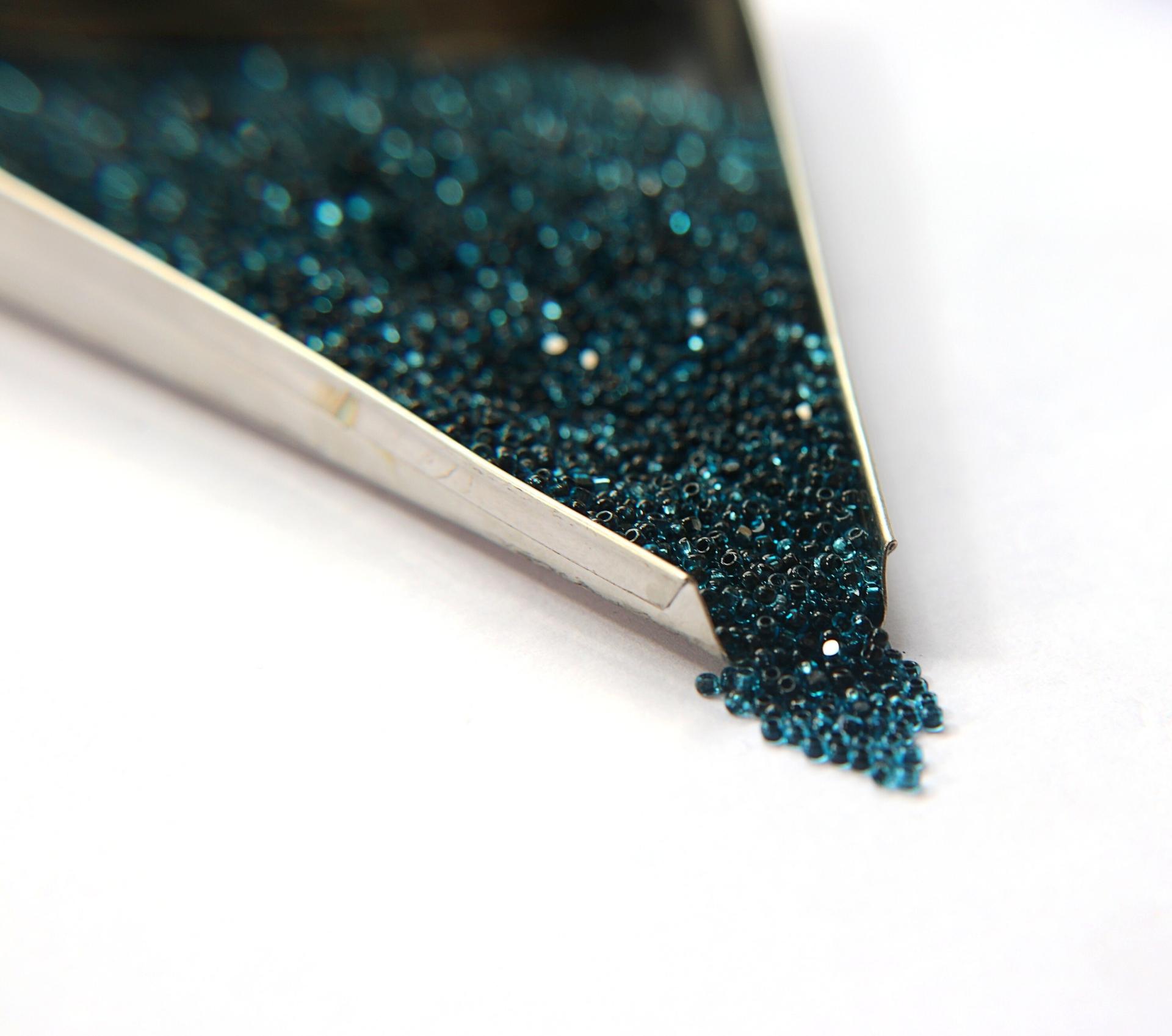 11/0 True cuts Charlotte Beads Aqua Jet Lined 10/20/50/250/500 Grams PREMIUM SEED BEADS, Native Supply