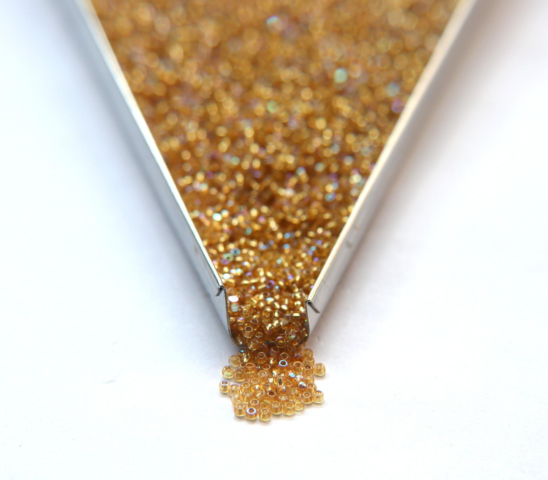 11/0 Charlotte Cut Beads 17020 Patina Gold Silver Lined Aurore Boreale 10/20/50/250/500 Grams PREMIUM MATERIALS