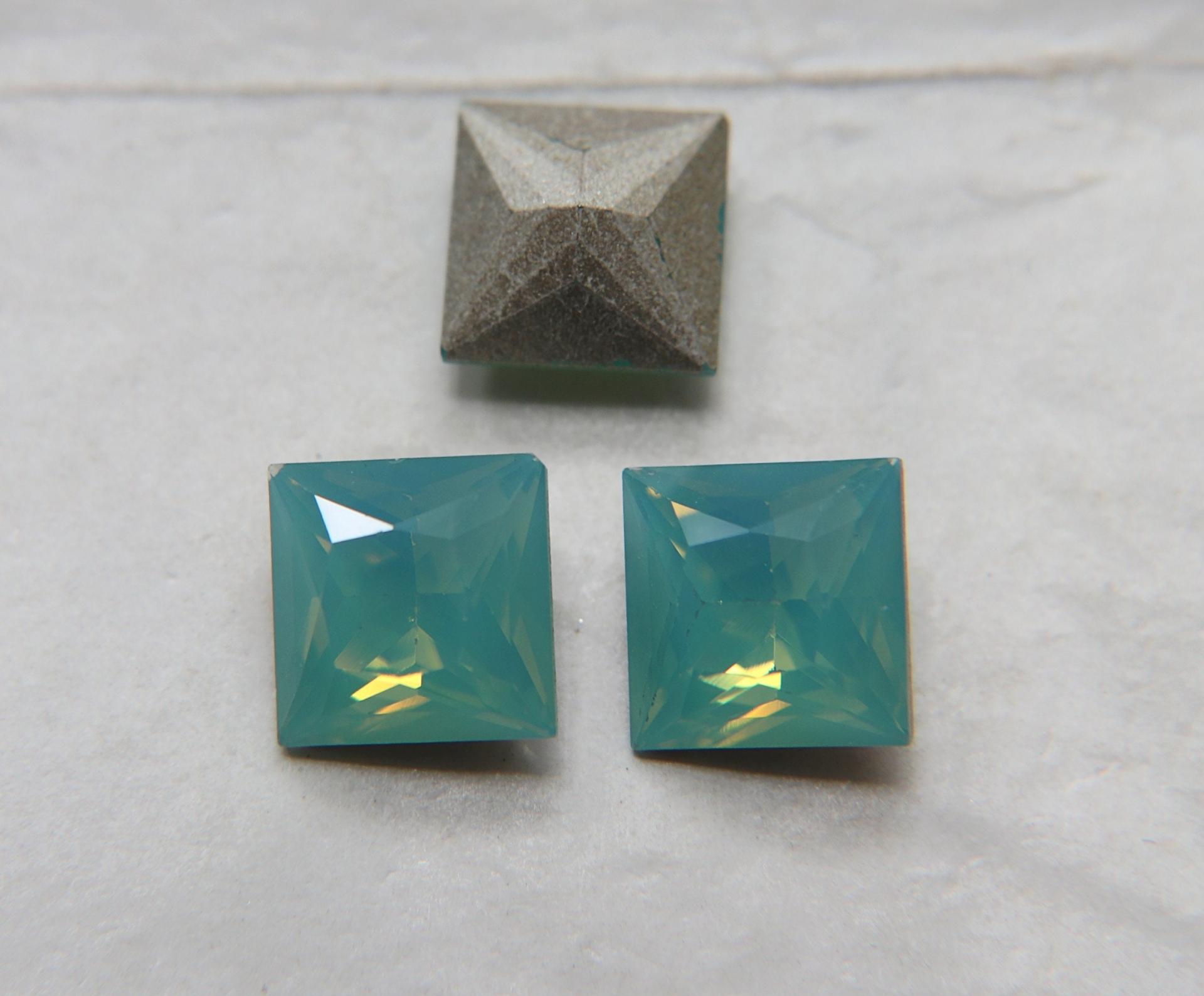 Vintage Swarovski 12 mm Pacific Opal Square Princess Cut 4447 Premier Crystal Rhinestones 2/6/12/36 Pieces gemstones