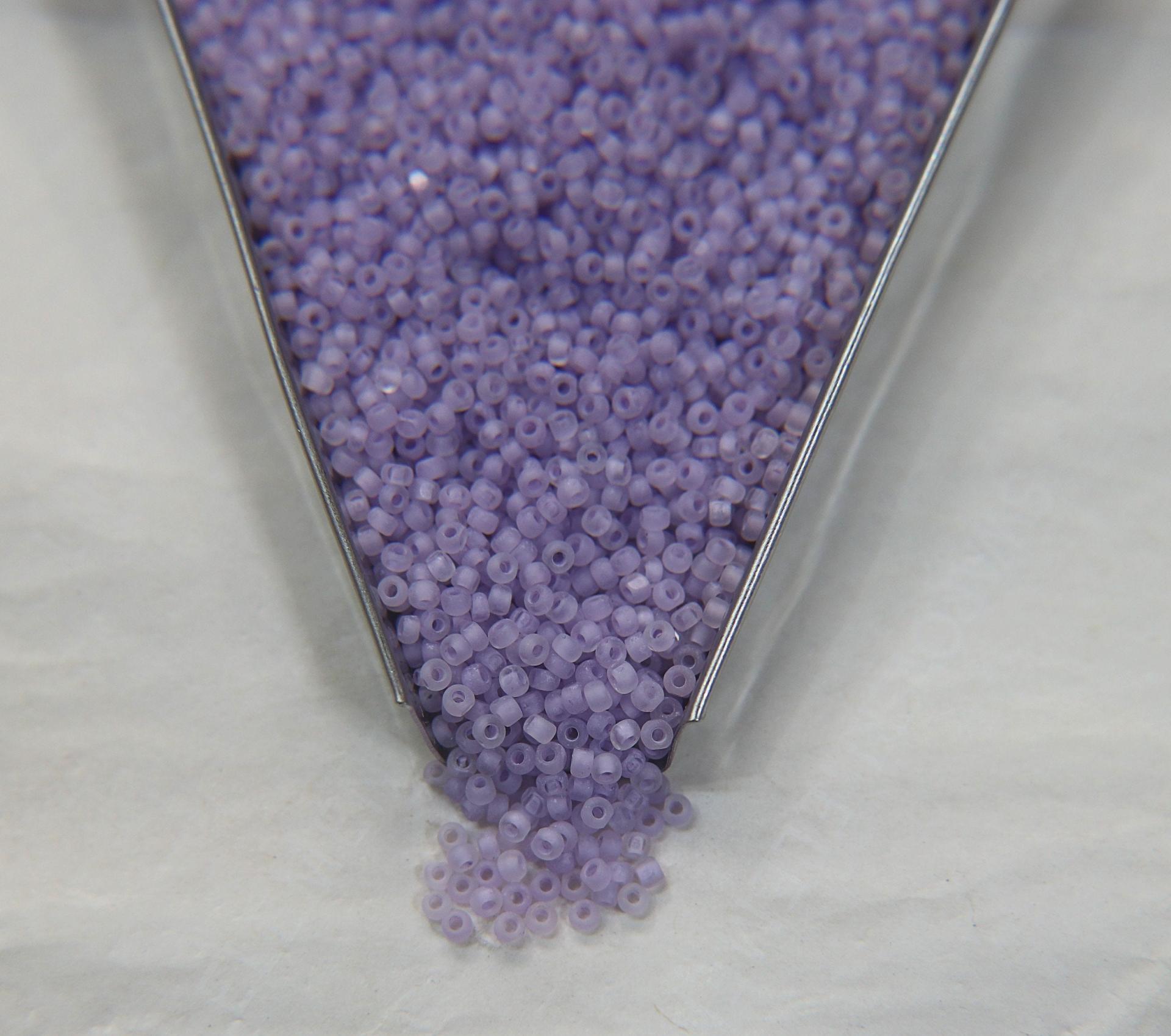 11/0 Charlotte Cut Beads Crystal Matt Lilac Lined 10/20/50/250/500 Grams PREMIUM SEED BEADS, Native Supplies