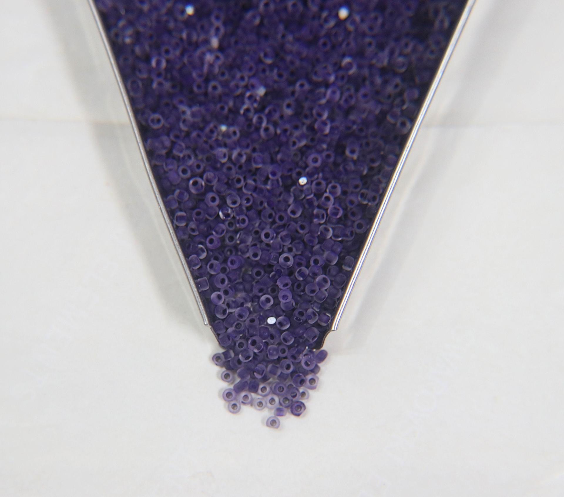 11/0 Hanks Charlotte Cut Beads Crystal Matt Purple Velvet Lined 10/20/50/250/500 Grams  PREMIUM SEED BEADS, Native Supplies