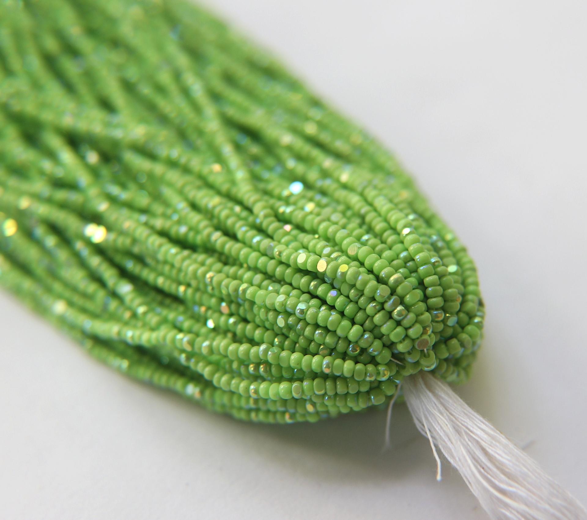 11/0 Hanks Charlotte Cut Beads Opaque Lime Aurore Boreale 1/5/25/50/100 Hanks PREMIUM SEED BEADS, Native Supplie