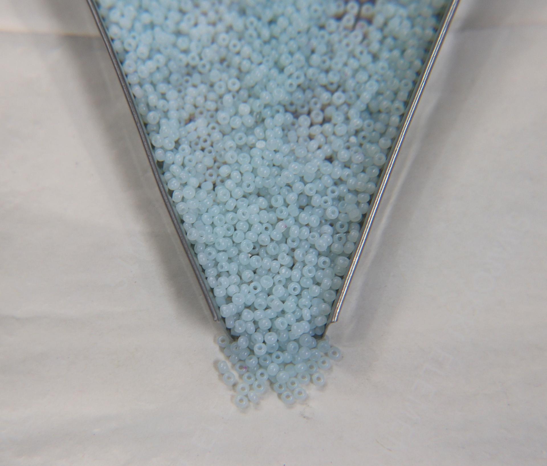 11/0 Charlotte Cut Beads Light Azore Opal 10/20/50/250/500 Grams PREMIUM SEED BEADS