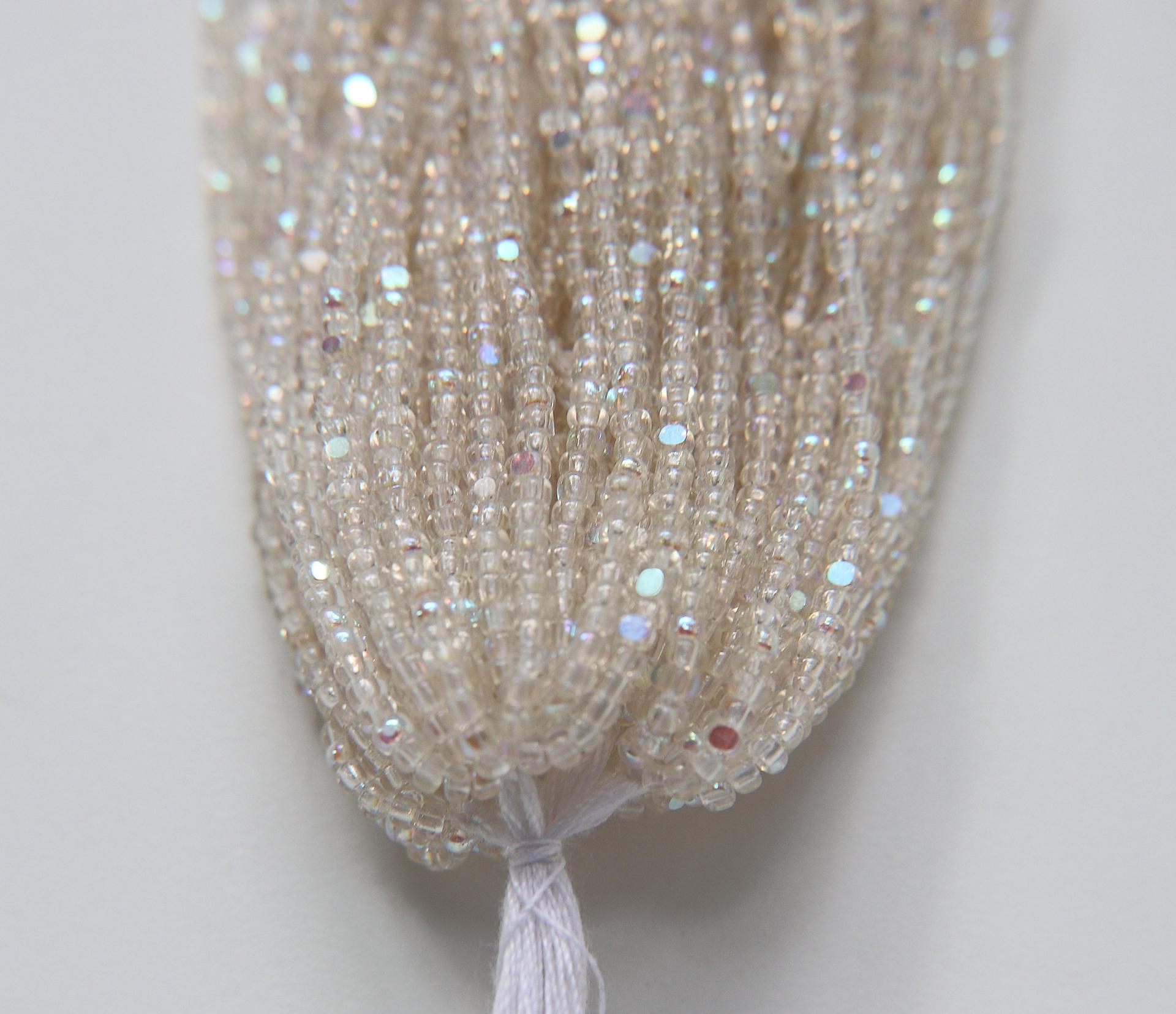 8/0 Hanks Charlotte Cut Beads Patina Transparent Crystal Aurore Boreale Hanks PREMIUM SEED BEADS Native Supplies ornament making