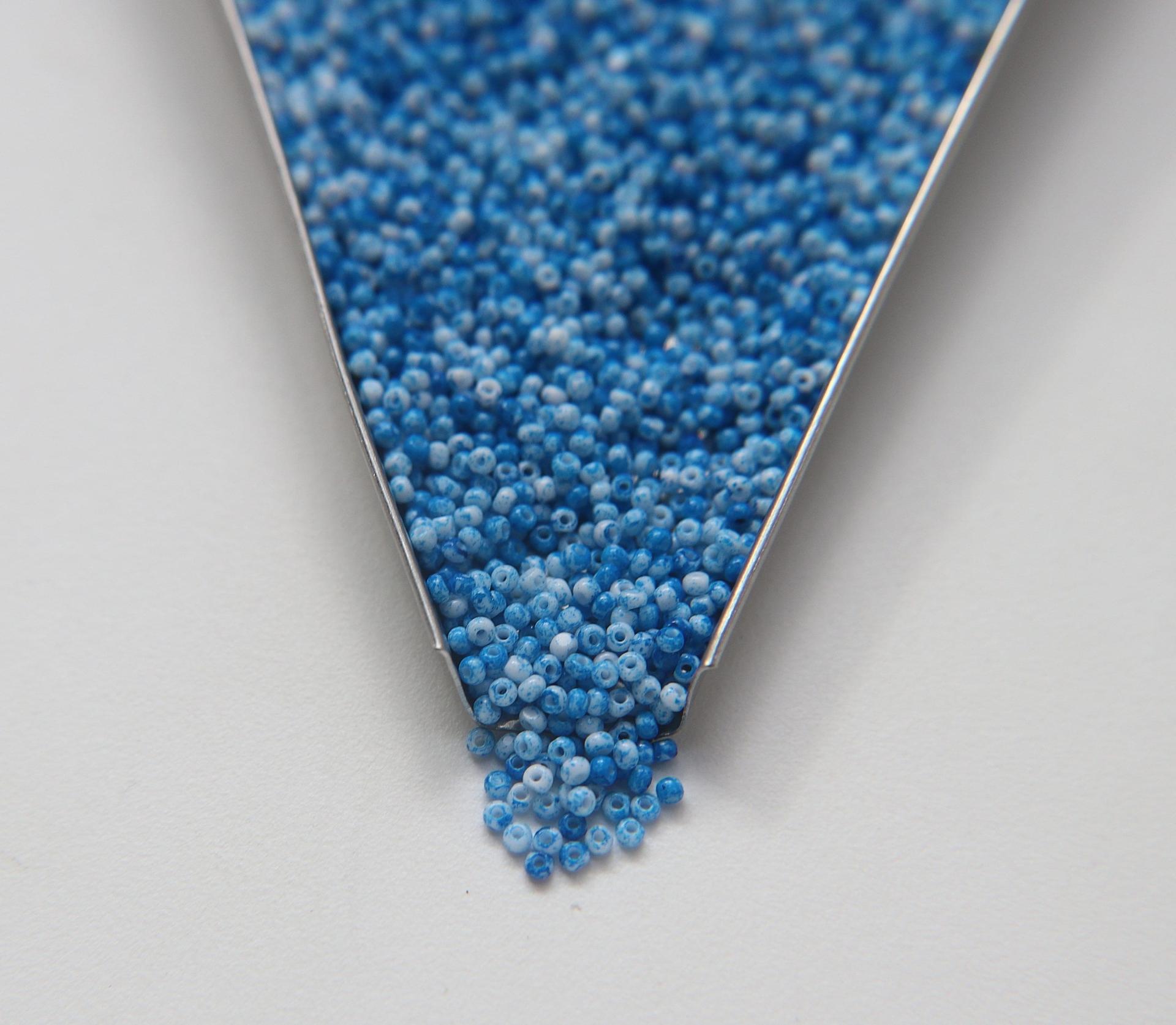 11/0 Charlotte Cut Beads Mosaic effects PREMIUM MATERIALS native supply ornaments making embroidery