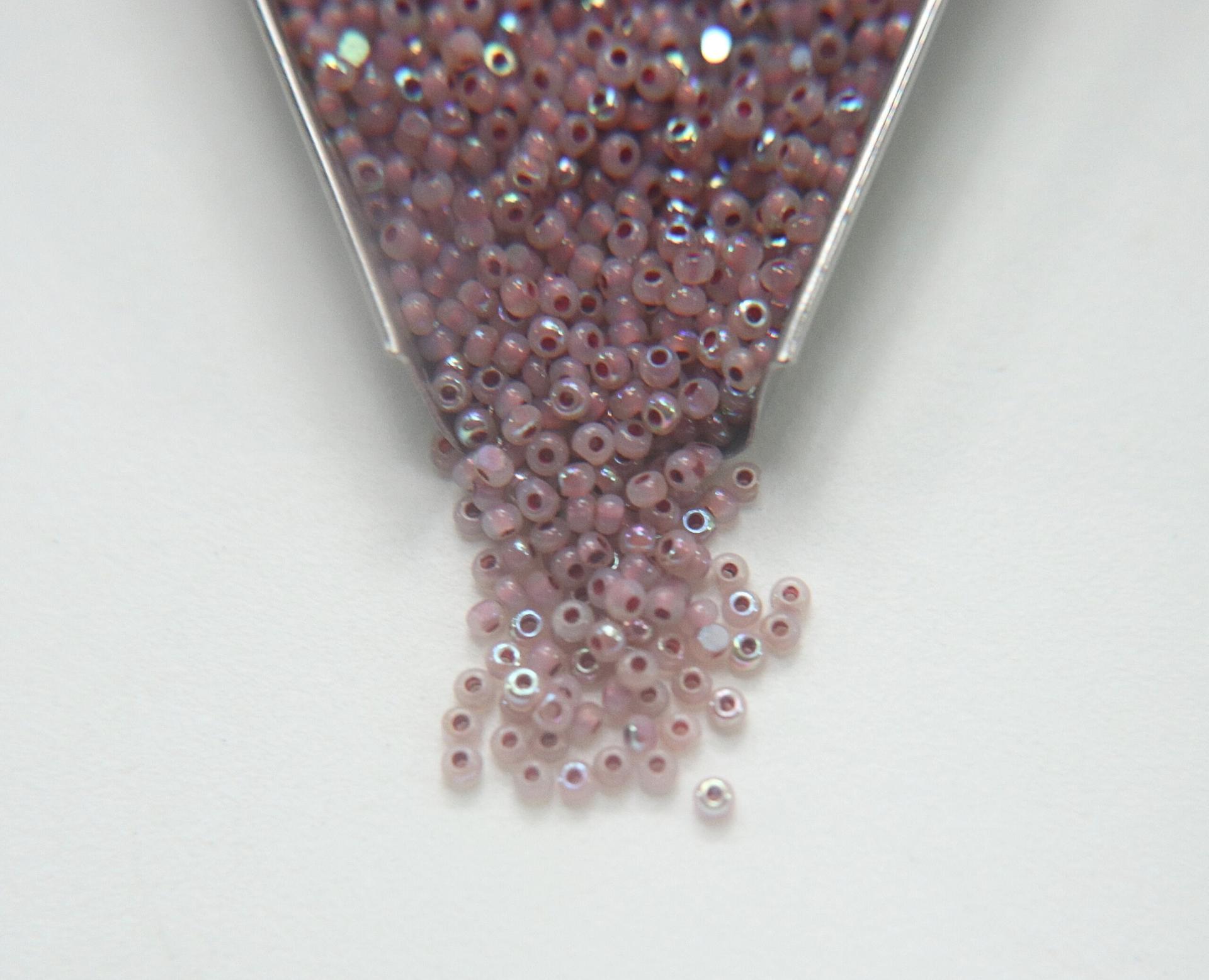 11/0 Charlotte true Cut Beads Patina Opal Neon Pink Aurore Boreale loose beads embroidery materials native supply