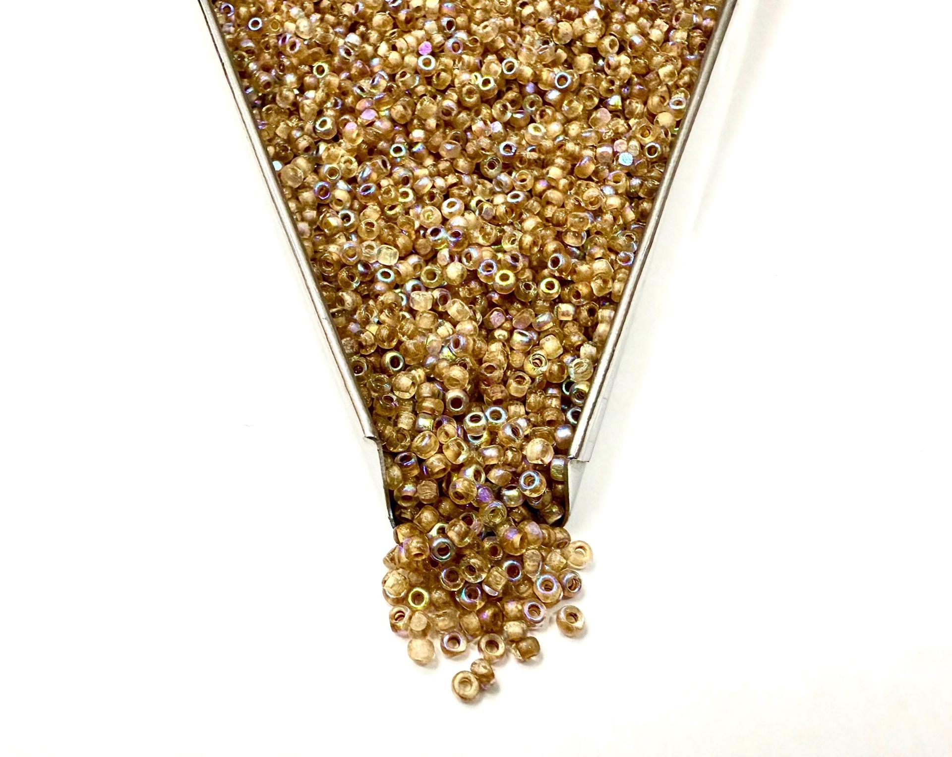 11/0 Charlotte true Cut Beads Patina Dark Cream Lined Aurore Boreale 10/20/50/250/500 Grams 1300 Pieces loose beads, embroidery materials