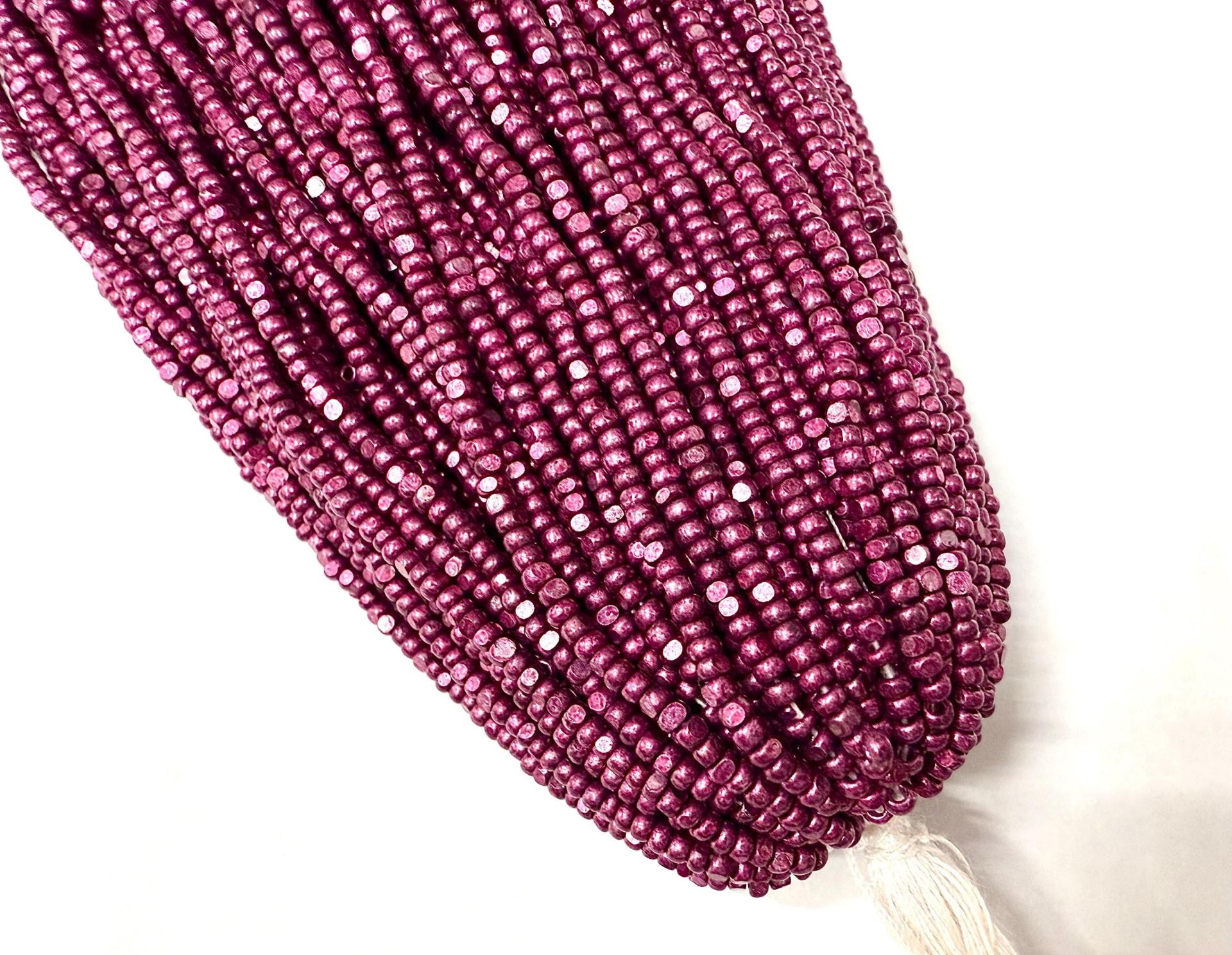 11/0 Hanks Charlotte Cut Beads Metallic Rose