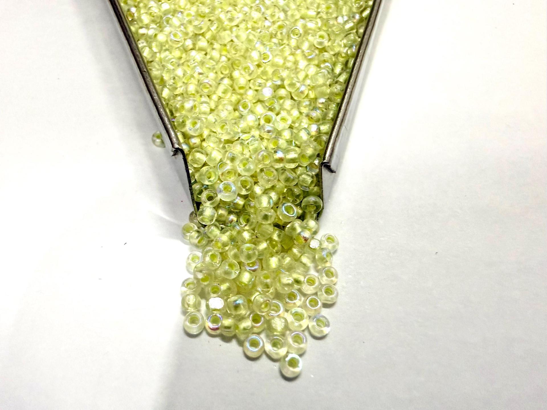 11/0 Charlotte Cut Seed Beads, Pearl Lined AB Czech Glass