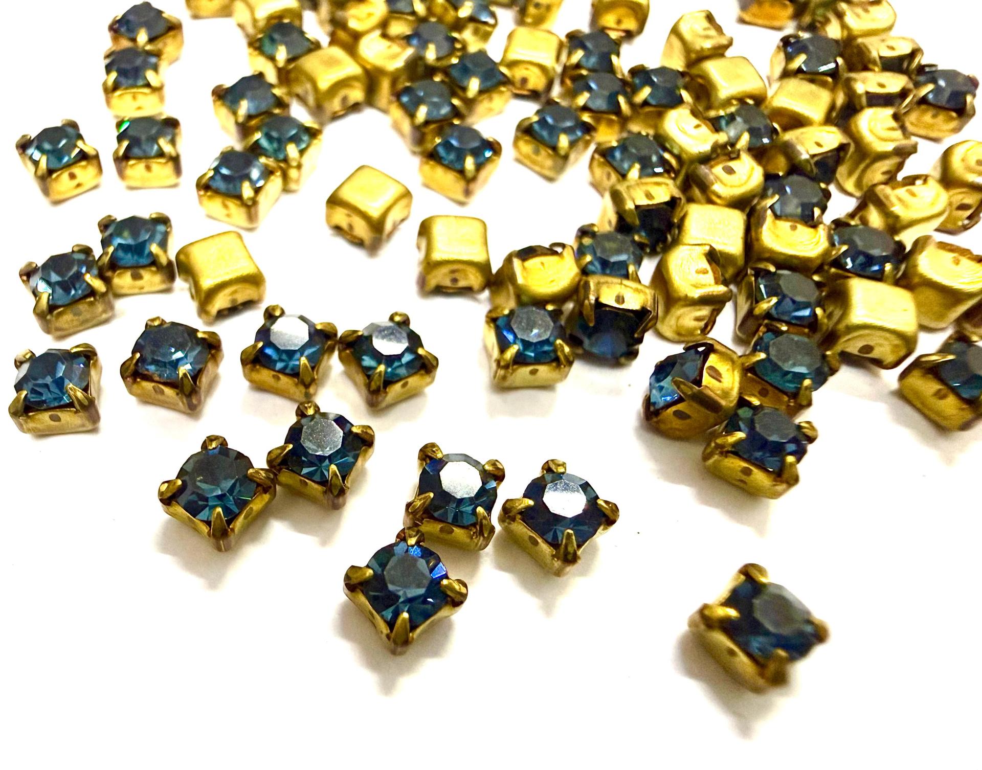Swarovski Montana Montees, 16ss Vintage Rhinestones
