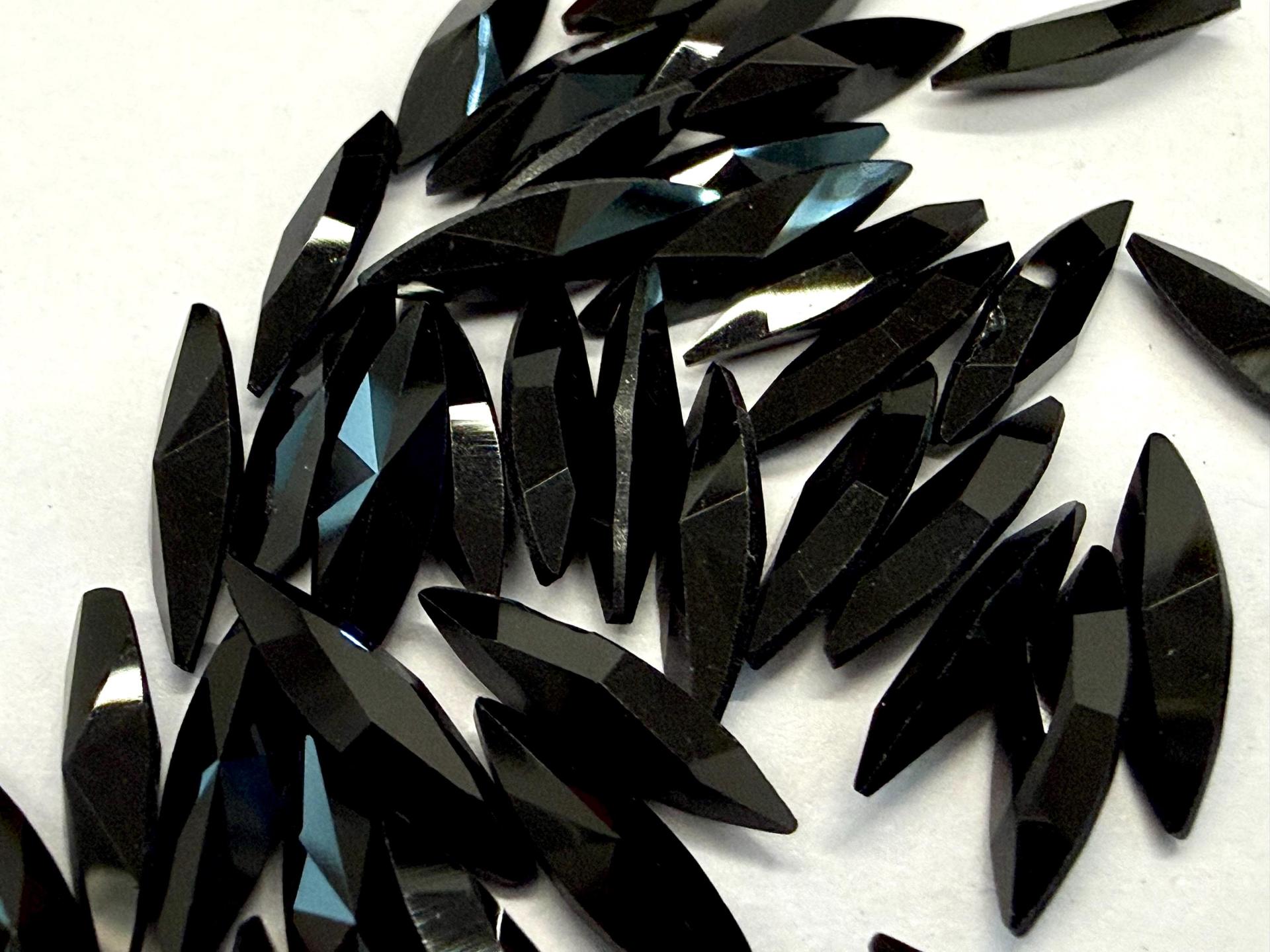 Swarovski Crystals, Jet unfoiled Marquise Navette, 11x3mm (4200)
