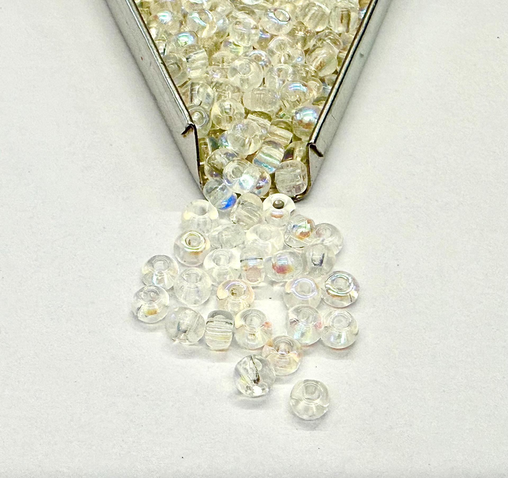 6/0 Charlotte Cut Glass Beads, Patina Chalk White Aurore Boreale, Jewelry Supply