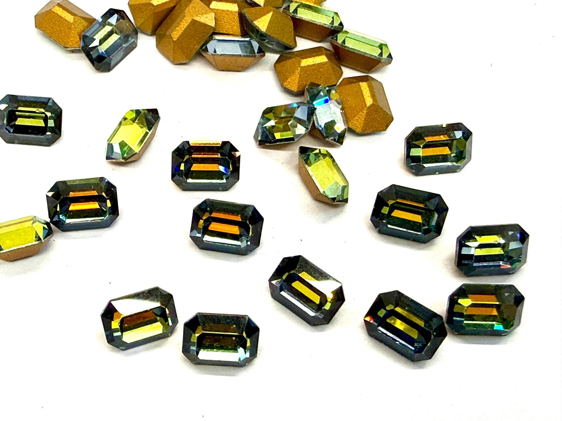 Vintage Swarovski Crystal Rhinestones, 8x6mm Octagon Sahara (4600)