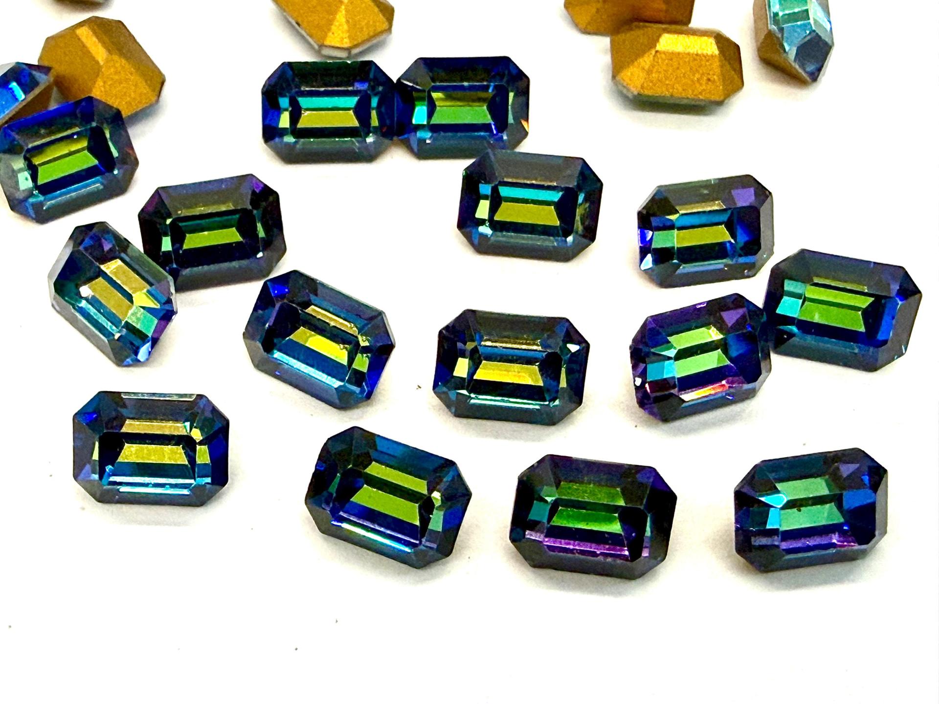 Vintage Swarovski Crystal Rhinestones, 8x6mm Octagon Bermuda Blue (4600)